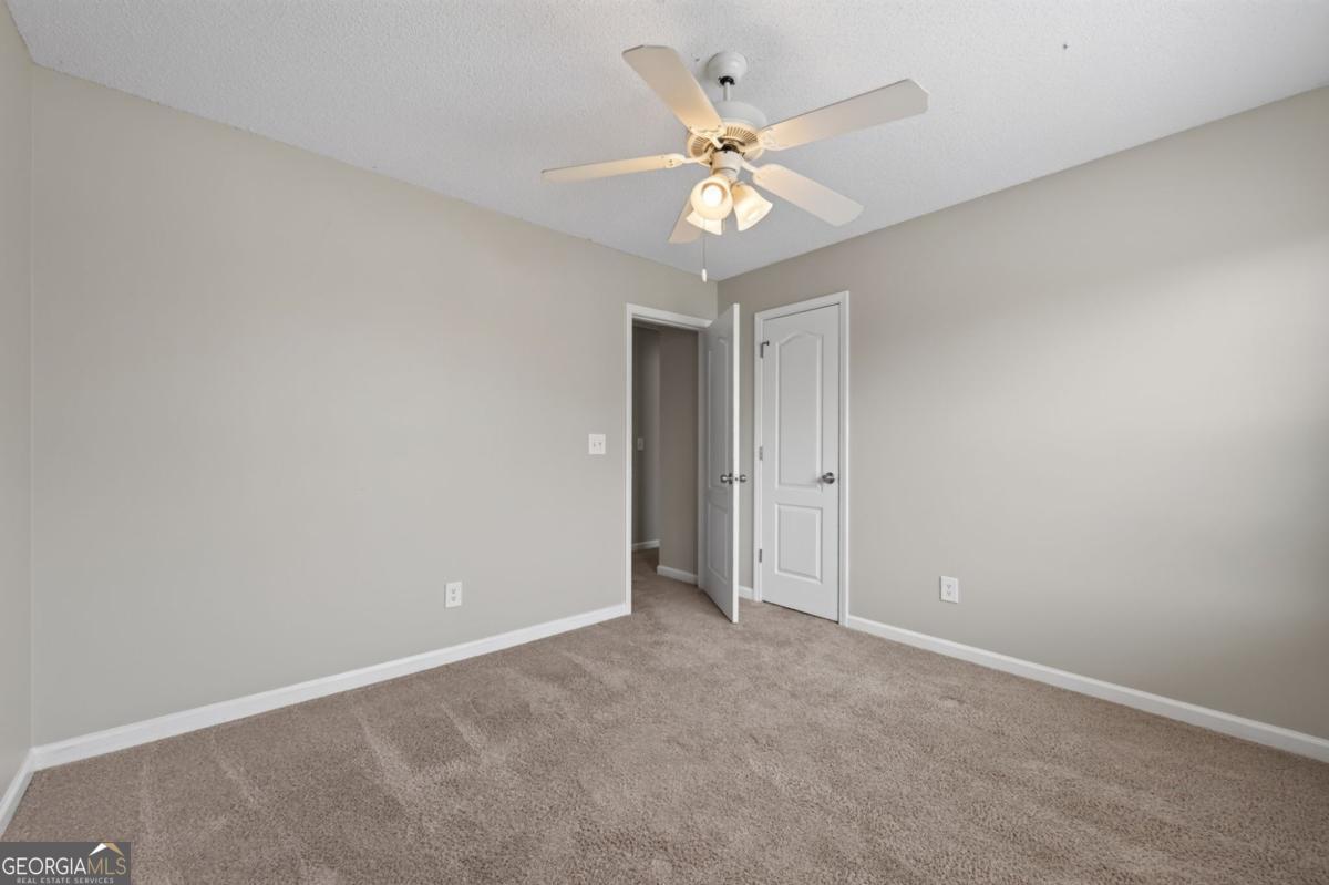 57 Hickory Leaf Lane Property Photo 27