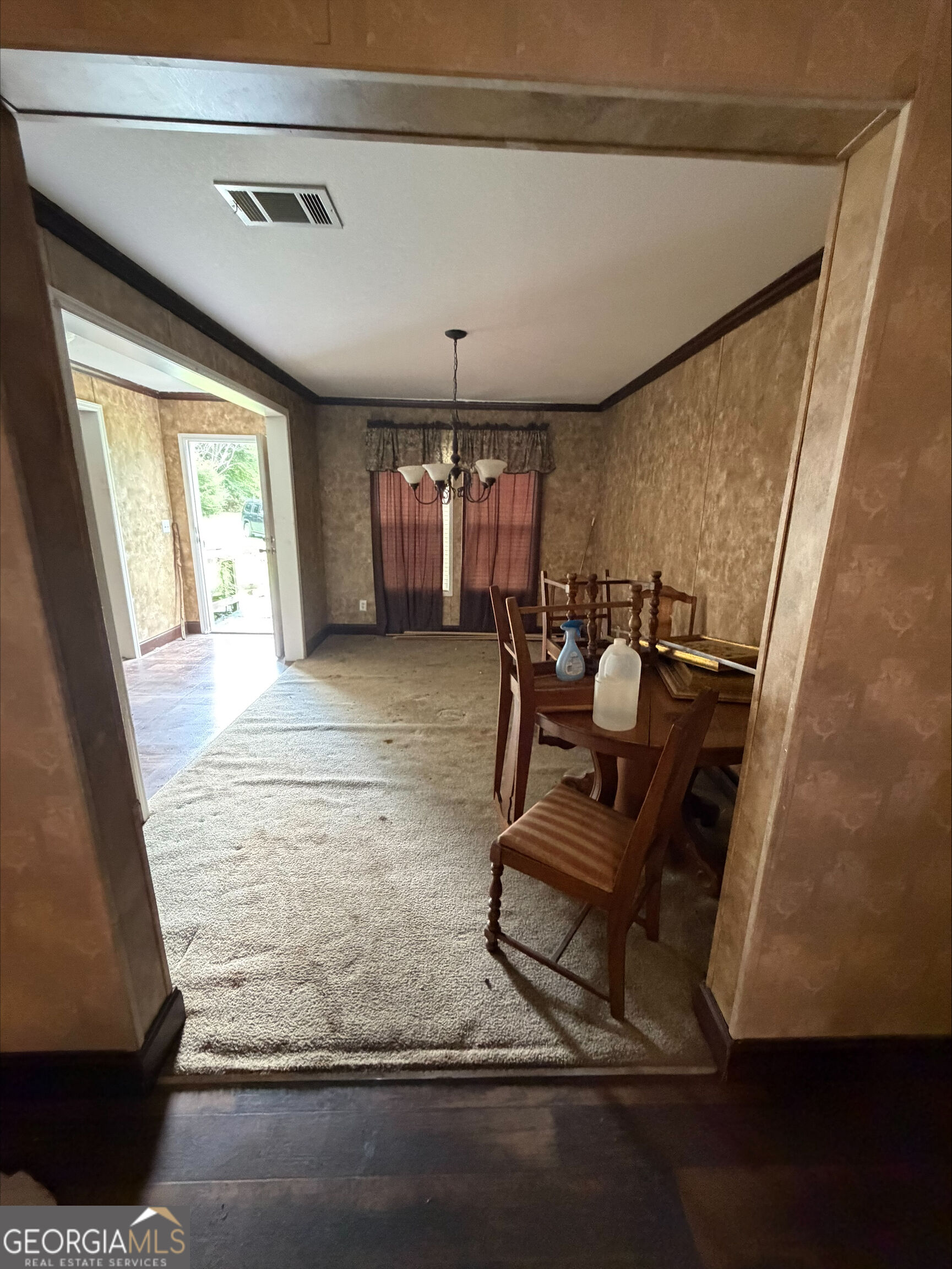124 Tanglewood Drive Property Photo 7