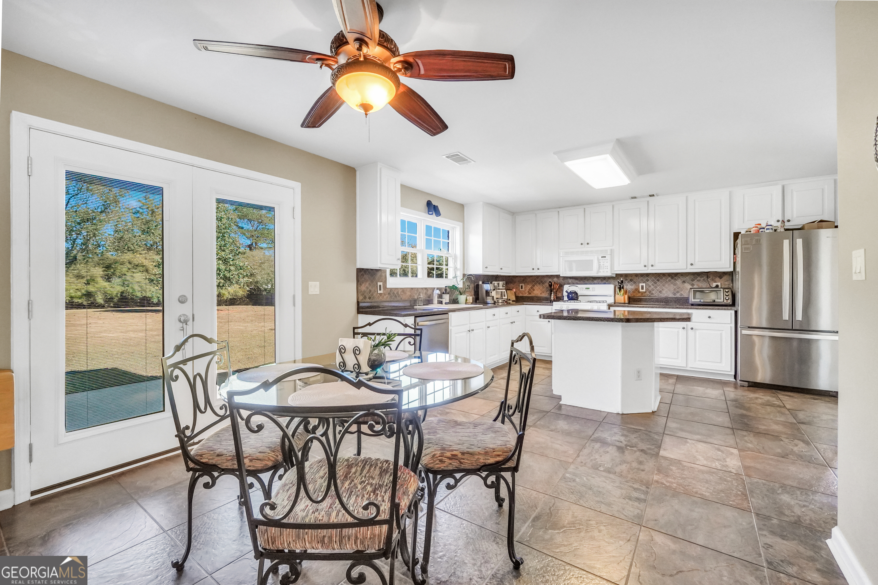 1307 Regatta Way Property Photo 9