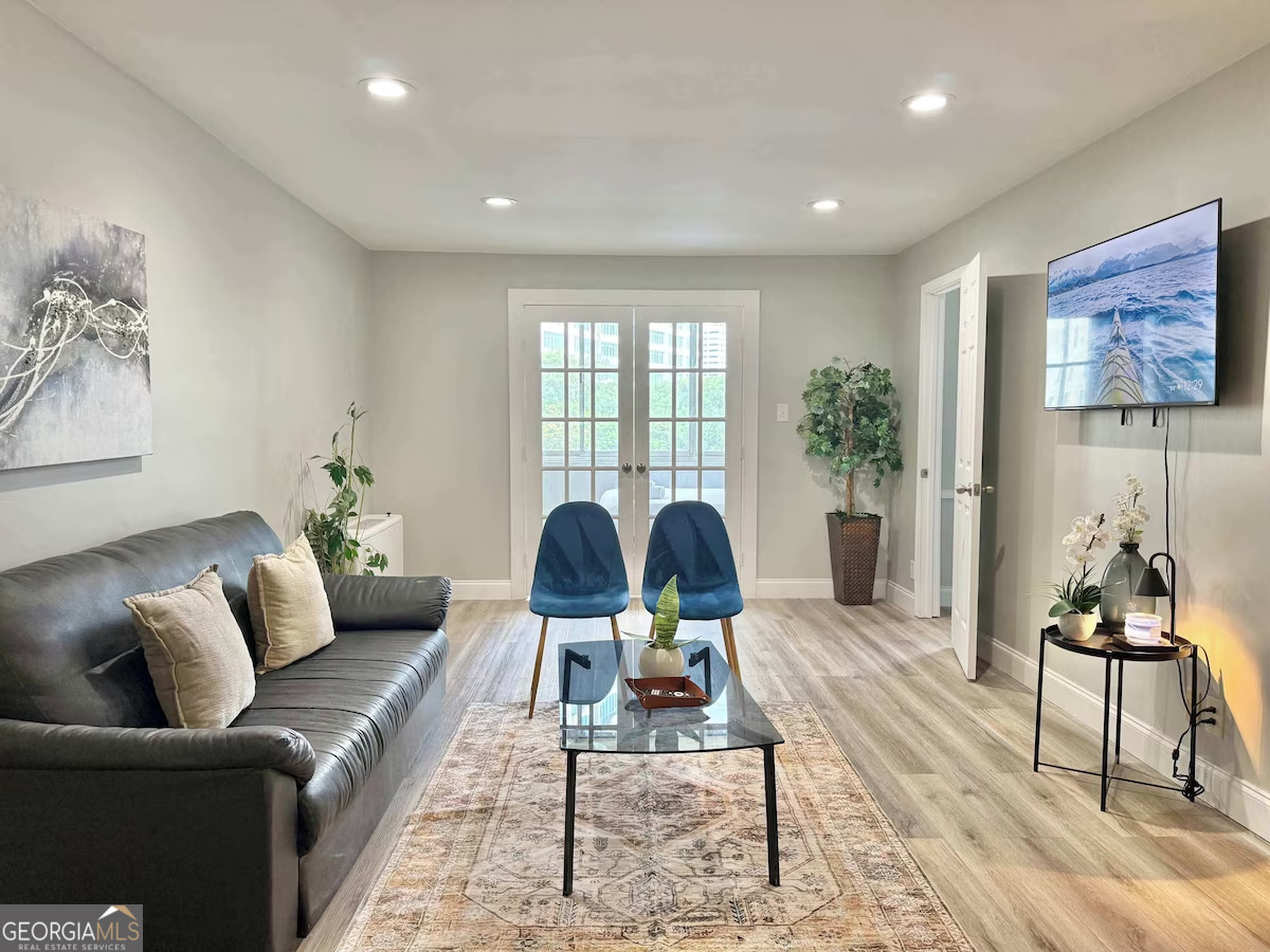 215 Piedmont Avenue NE APT 301 Property Photo 1