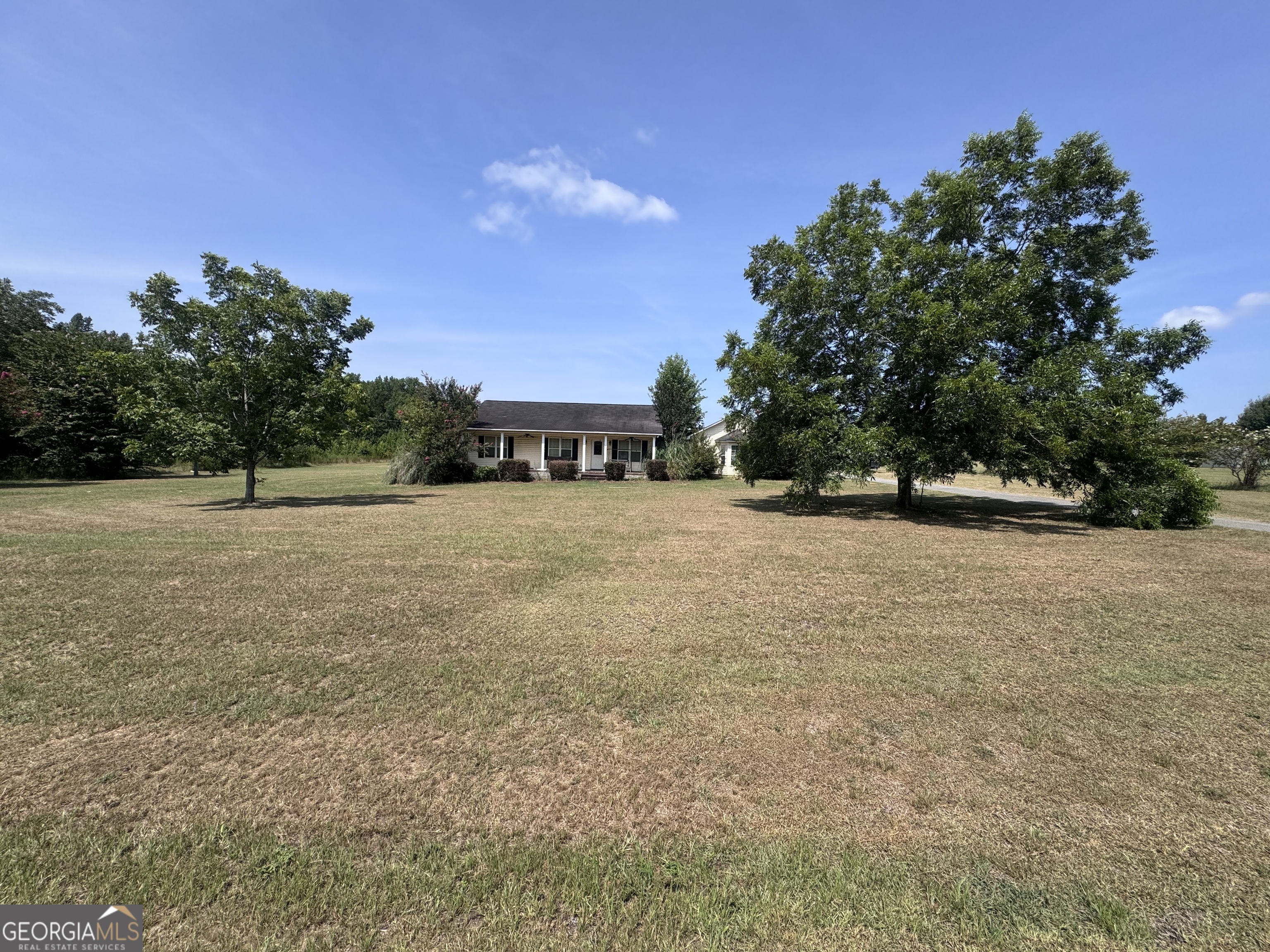 1427 Coleman Register Road Property Photo 2