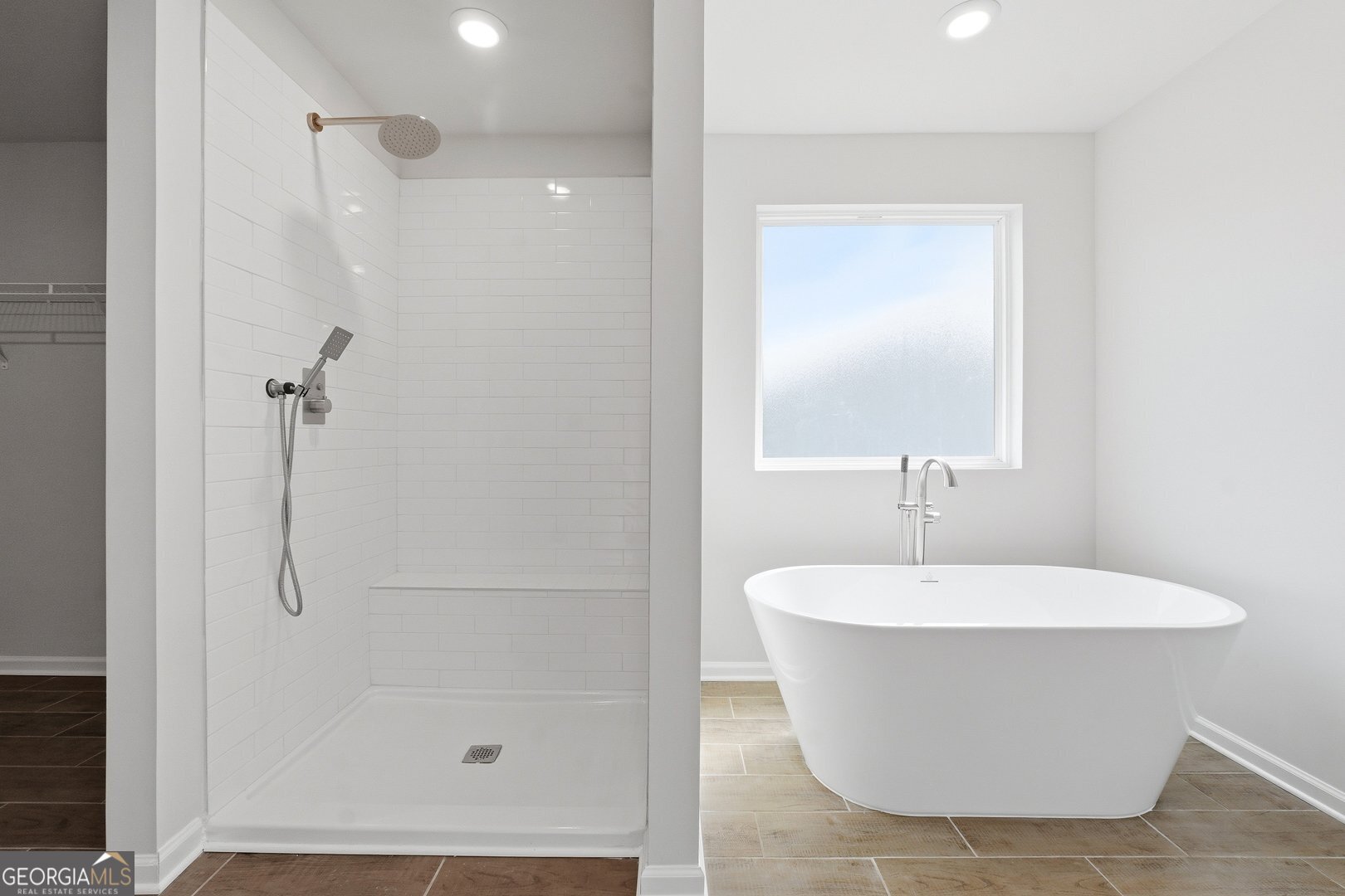 206 Freshwater Court Property Photo 12