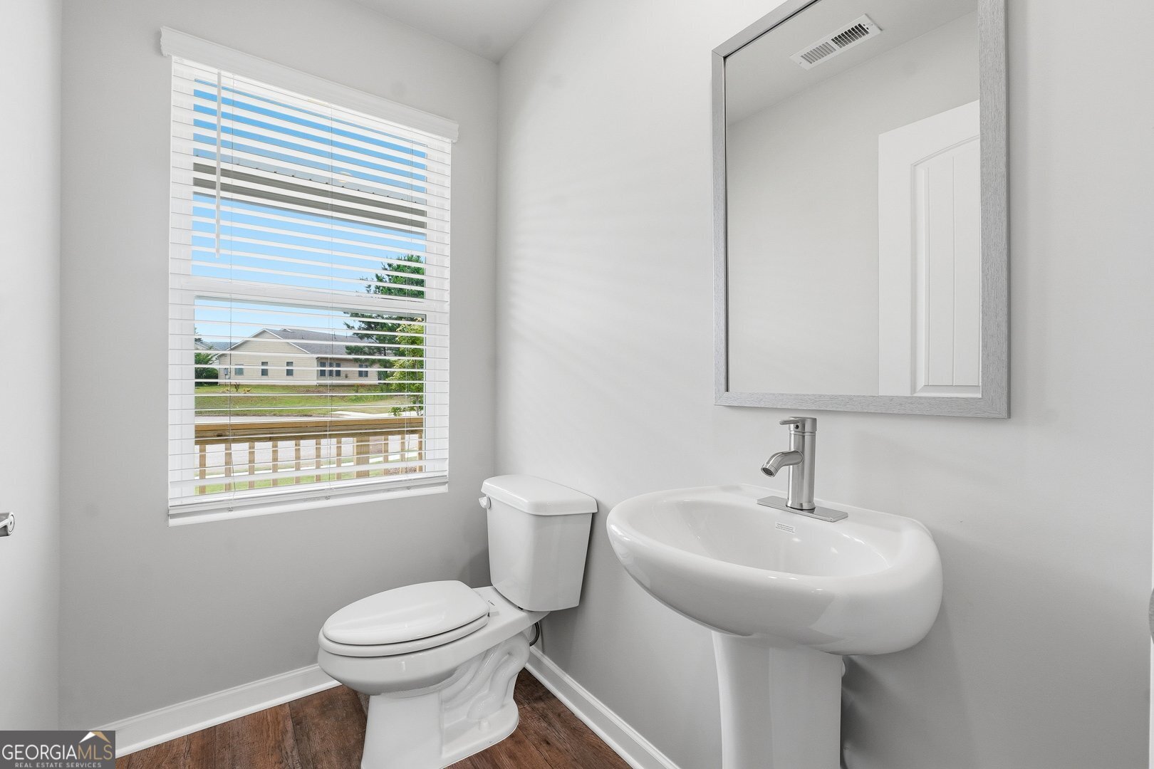 206 Freshwater Court Property Photo 23