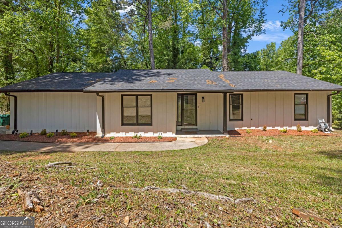 3352 Idlecreek Way Property Photo 1