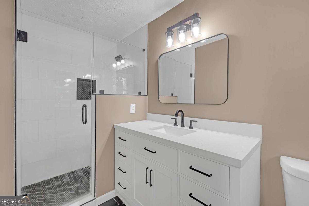 3352 Idlecreek Way Property Photo 9