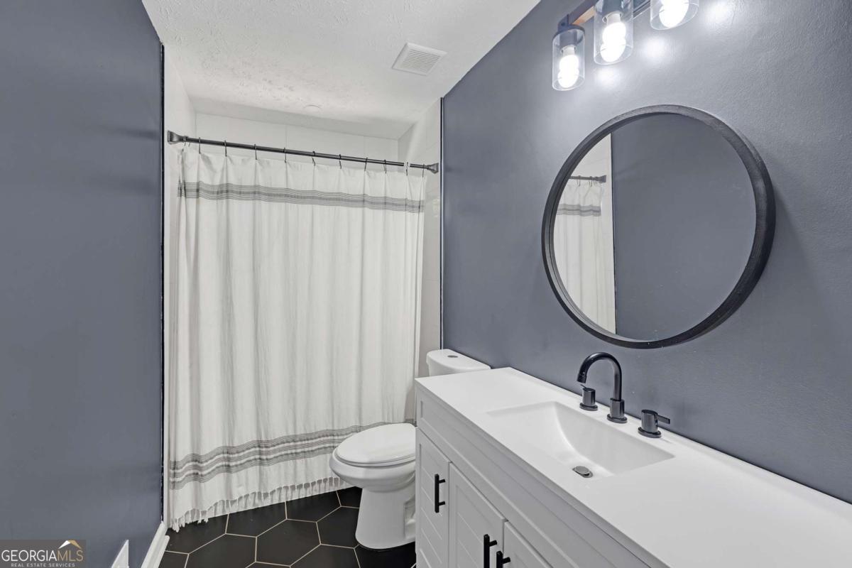 3352 Idlecreek Way Property Photo 15