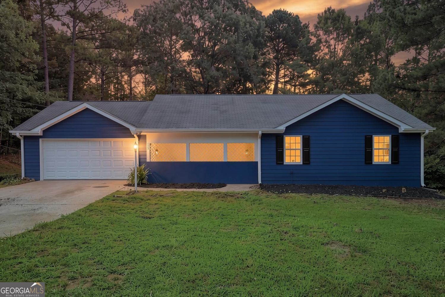 115 Stoneview Circle Property Photo 1