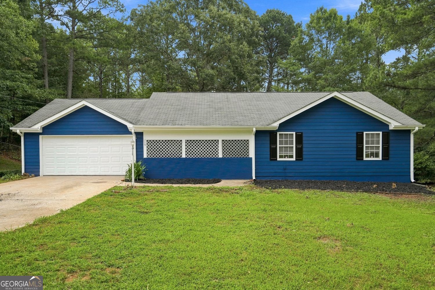 115 Stoneview Circle Property Photo 2