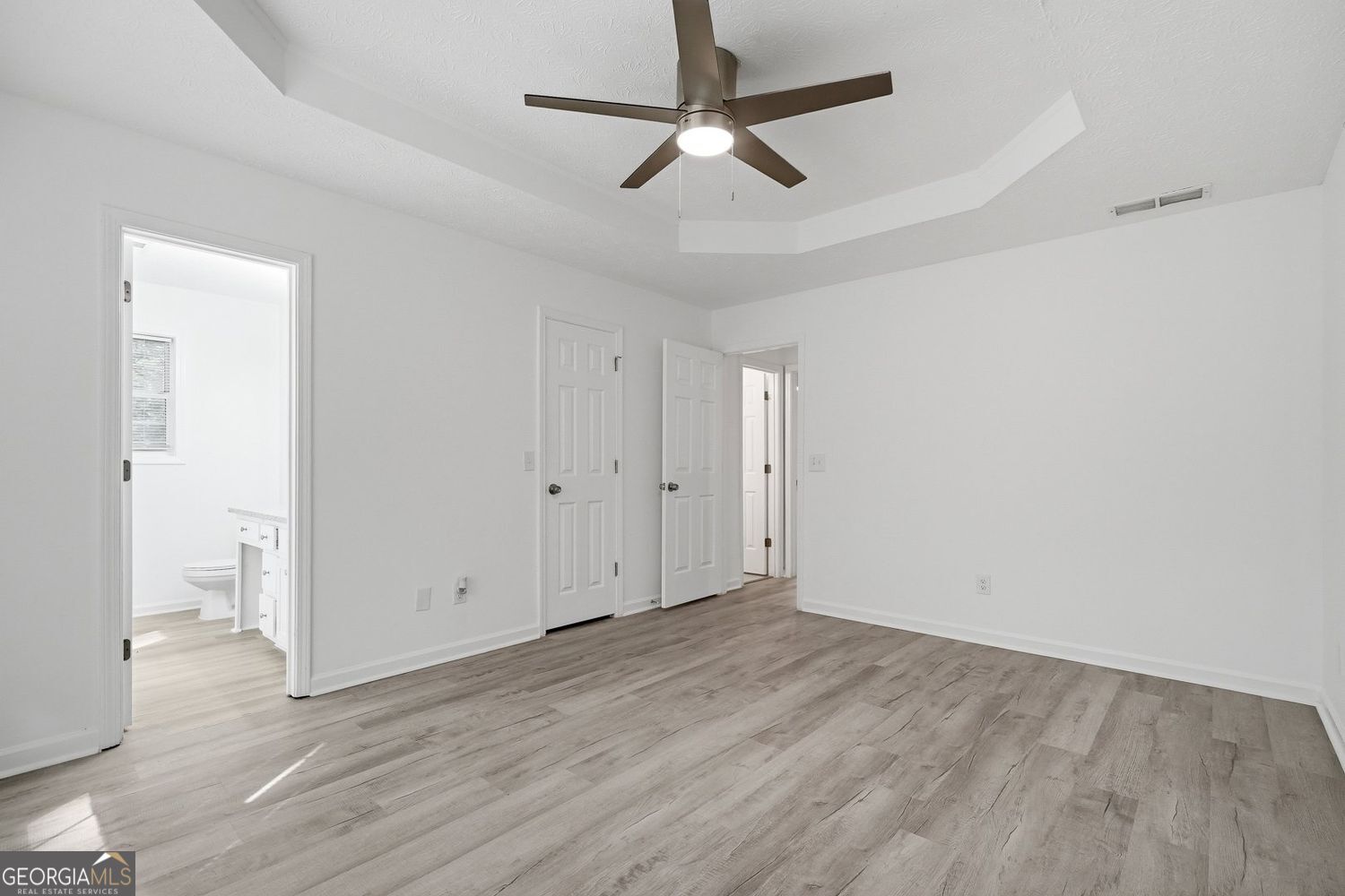 115 Stoneview Circle Property Photo 15