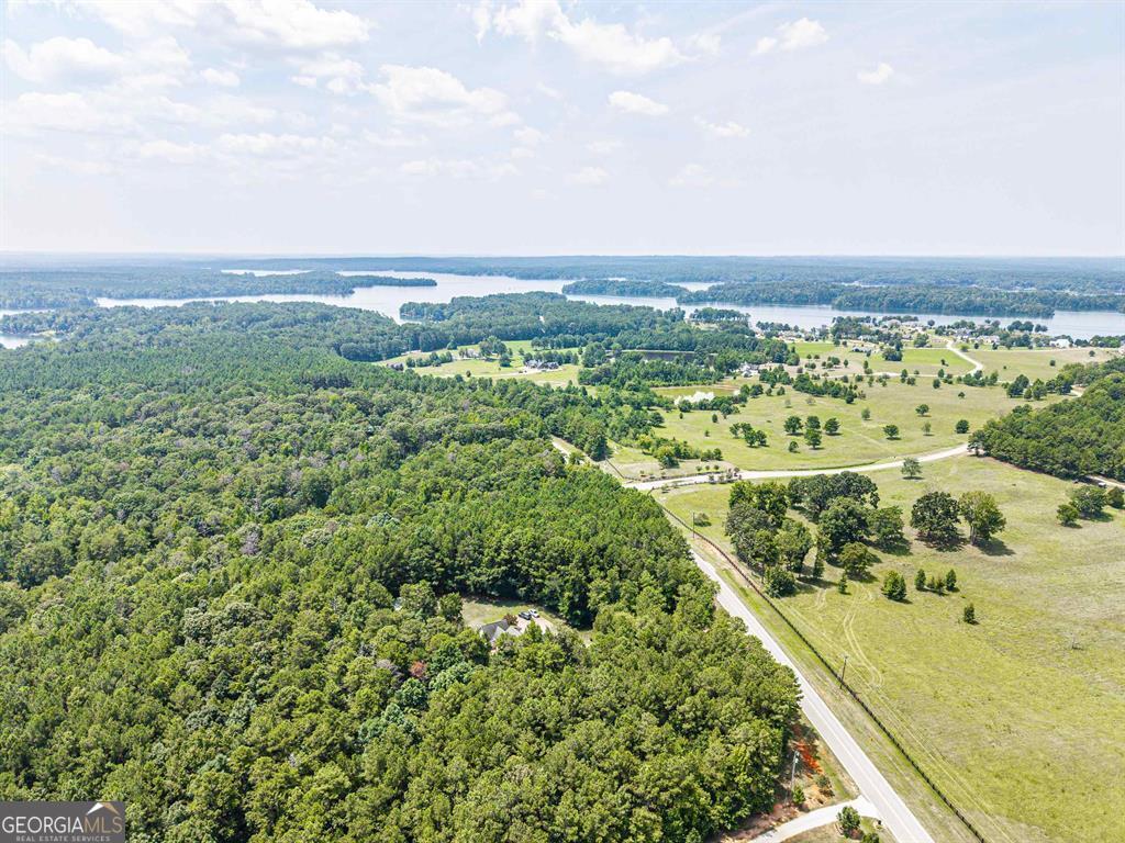 1380 Howard Lewis Road Property Photo 4