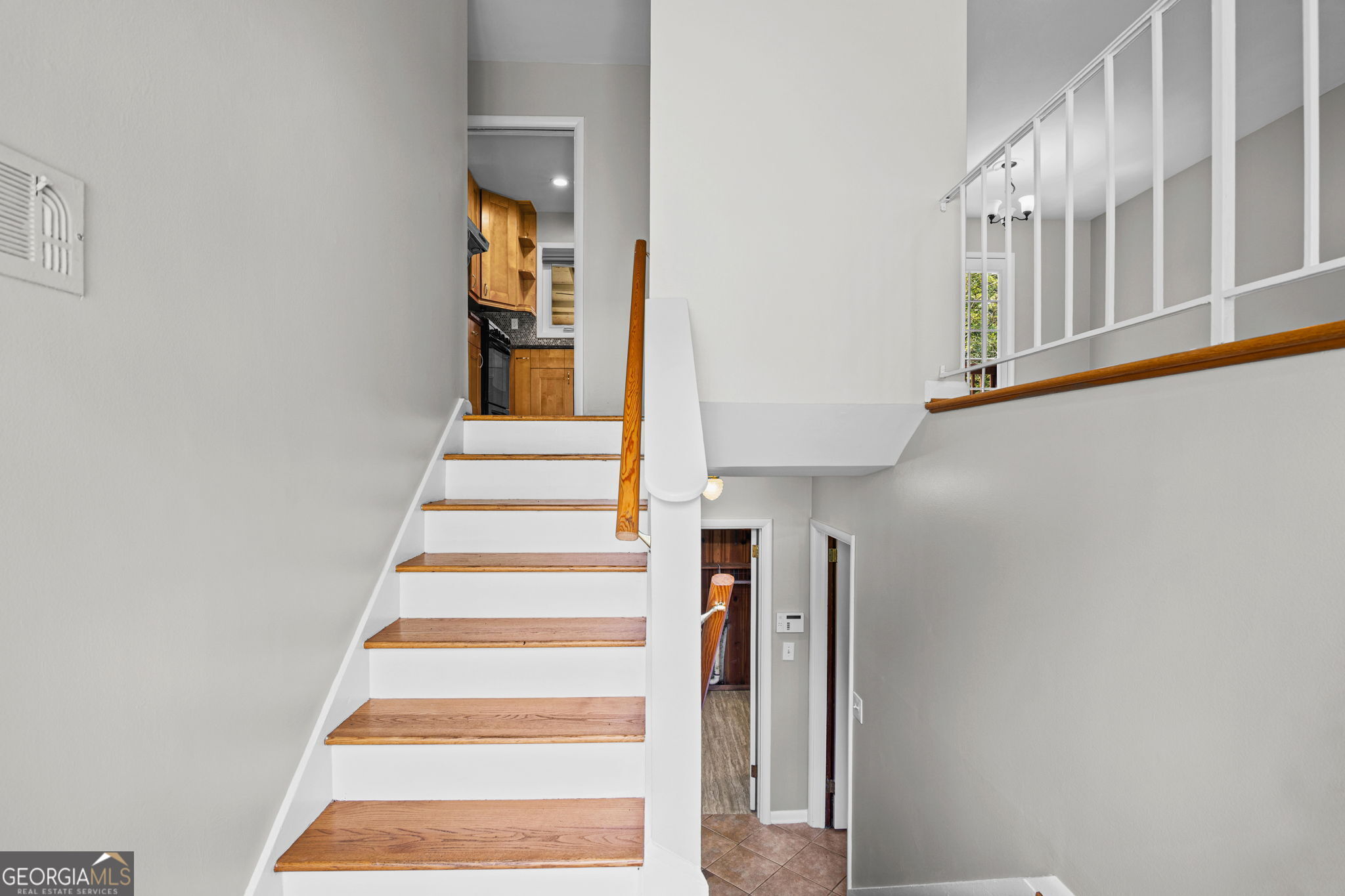1342 Atterberry Place Property Photo 5