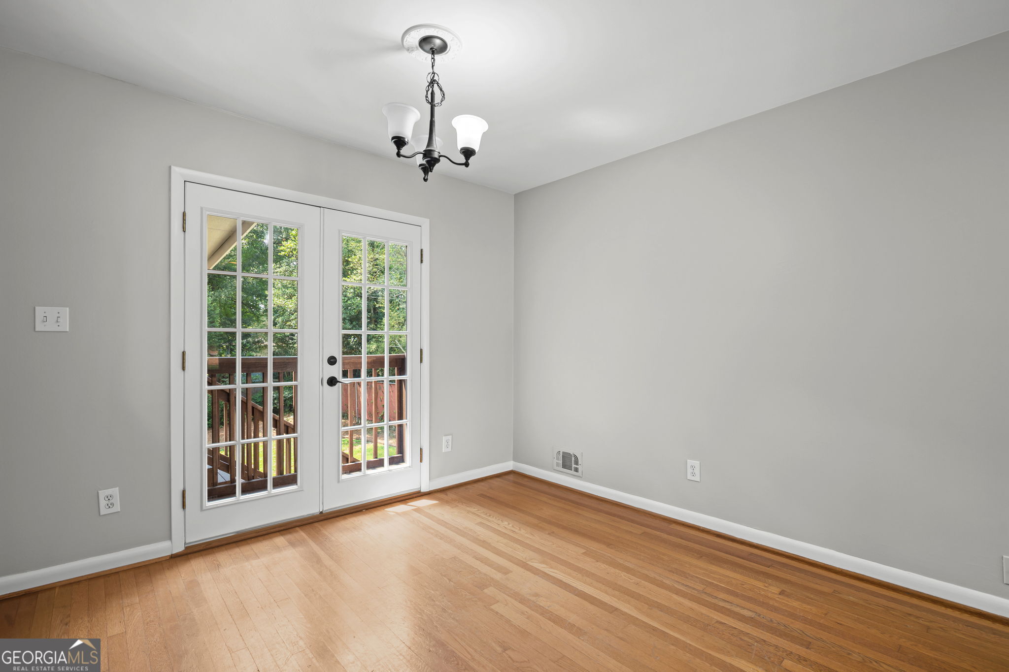 1342 Atterberry Place Property Photo 10