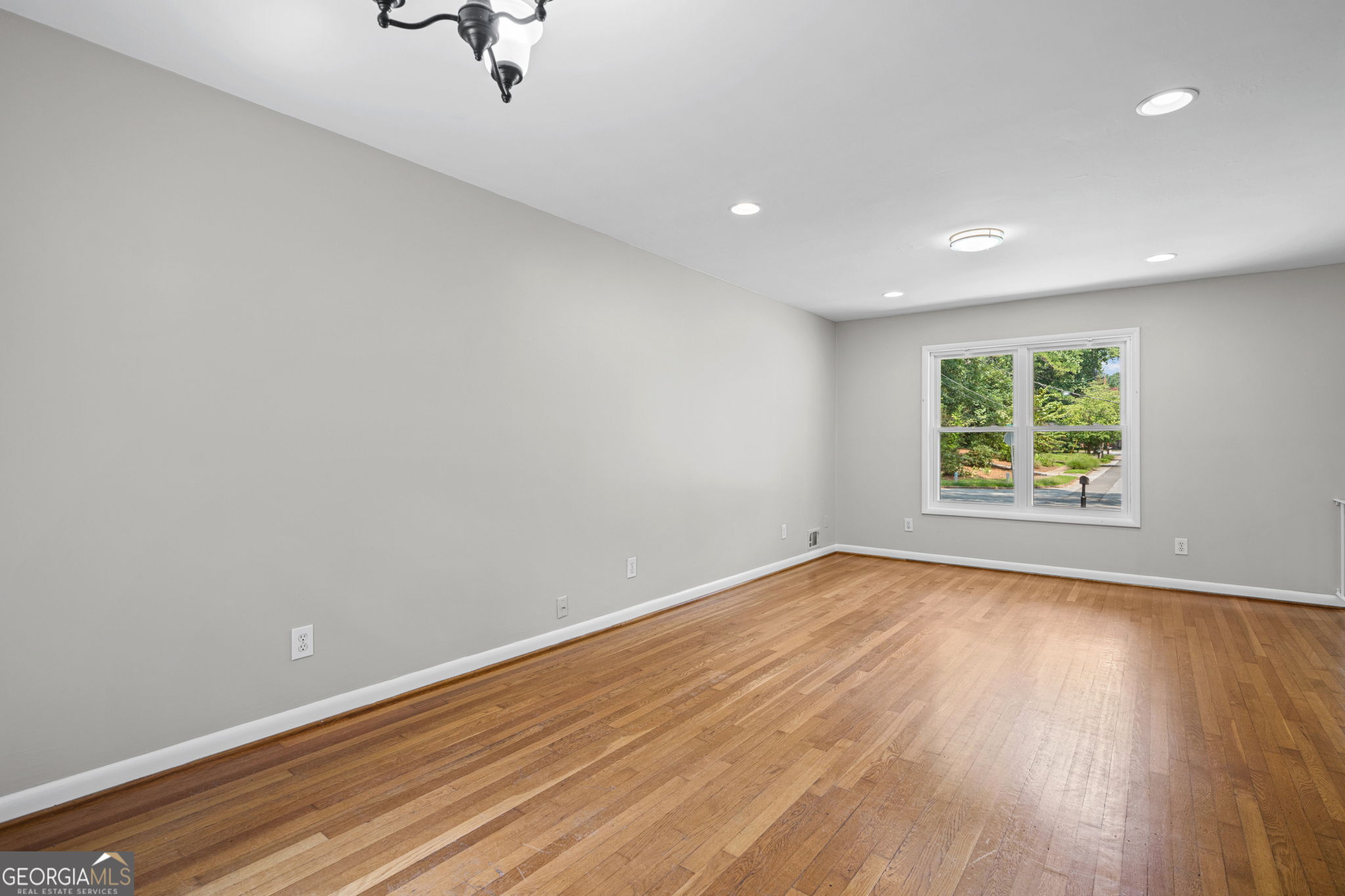 1342 Atterberry Place Property Photo 11