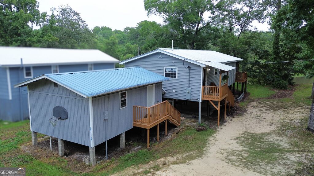 1009 Riverview Road Property Photo 2