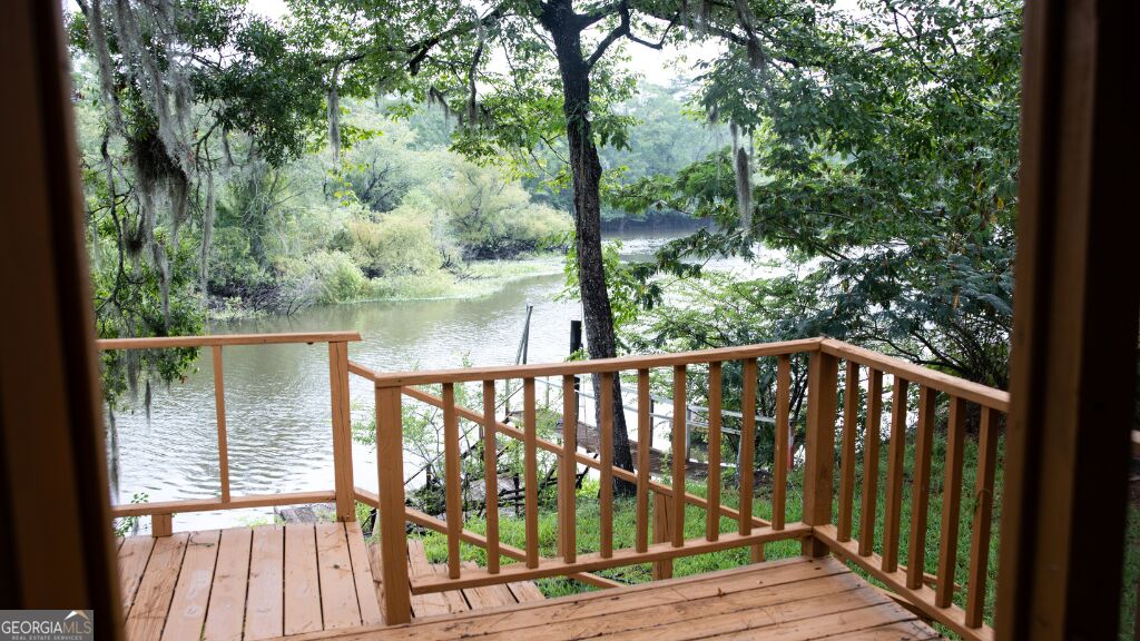 1009 Riverview Road Property Photo 10