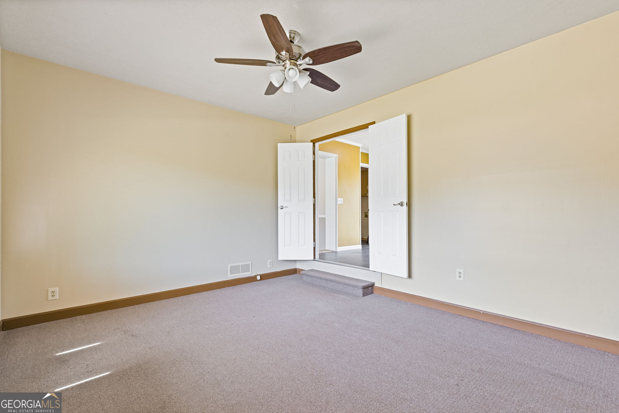 2140 Rockdale Drive Nw Property Photo 9