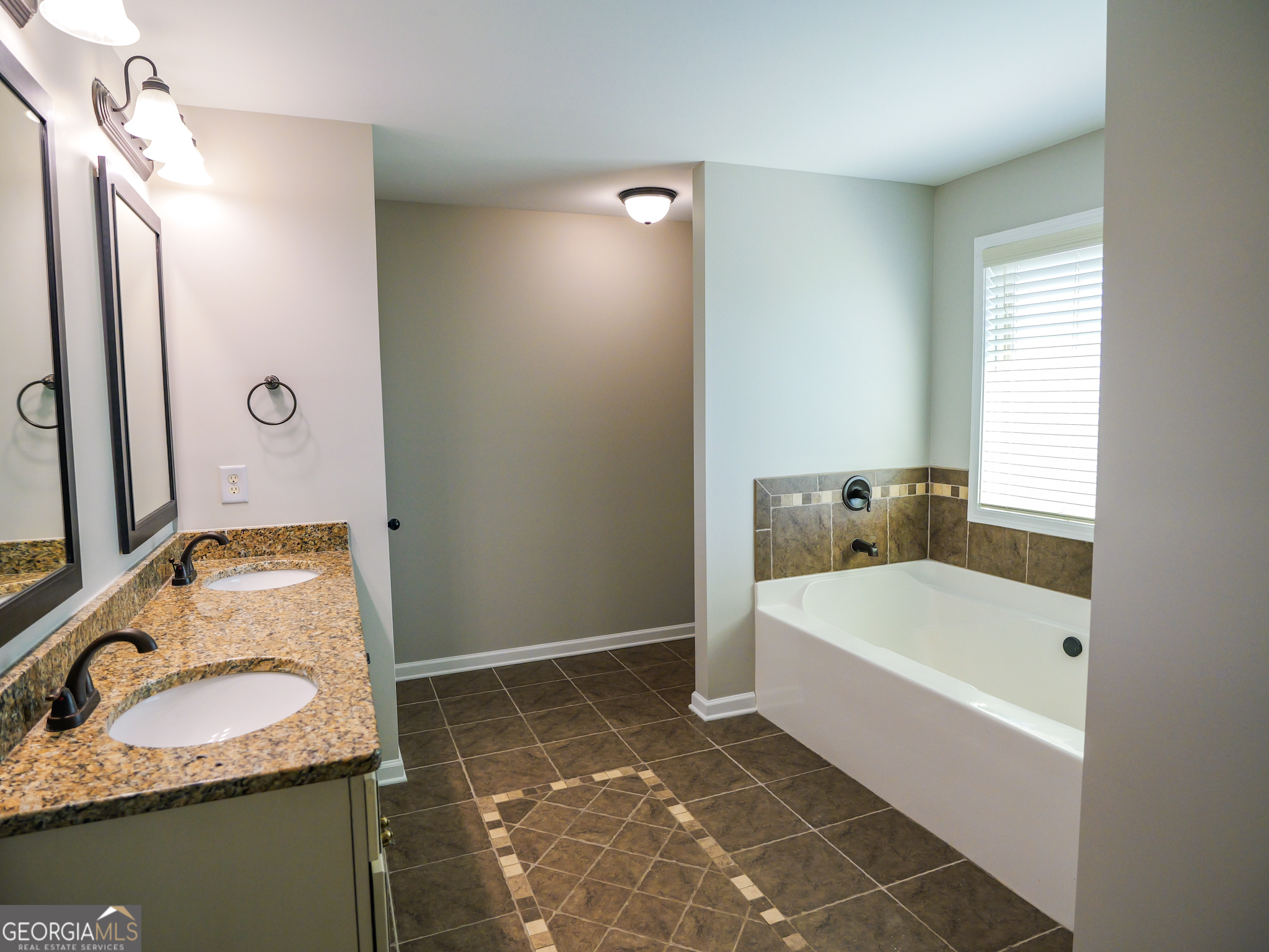 151 Rockhouse Ridge Property Photo 36