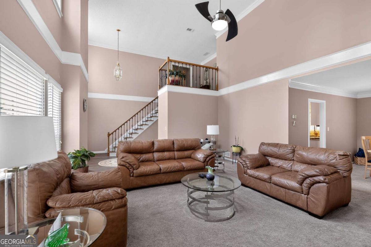 3607 Tree View Drive Property Photo 3