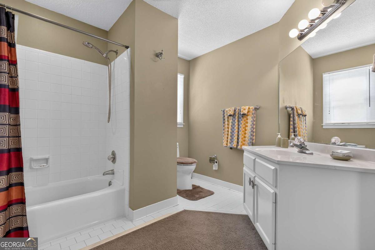 3607 Tree View Drive Property Photo 17