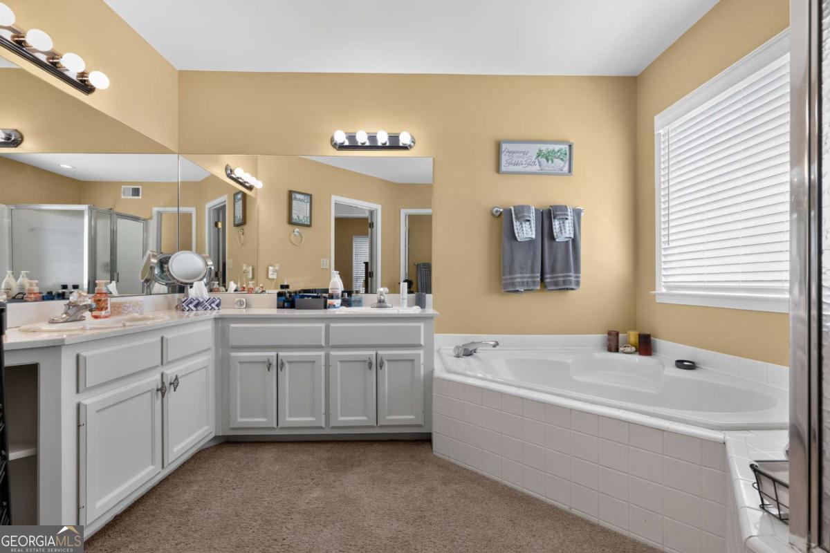 3607 Tree View Drive Property Photo 24