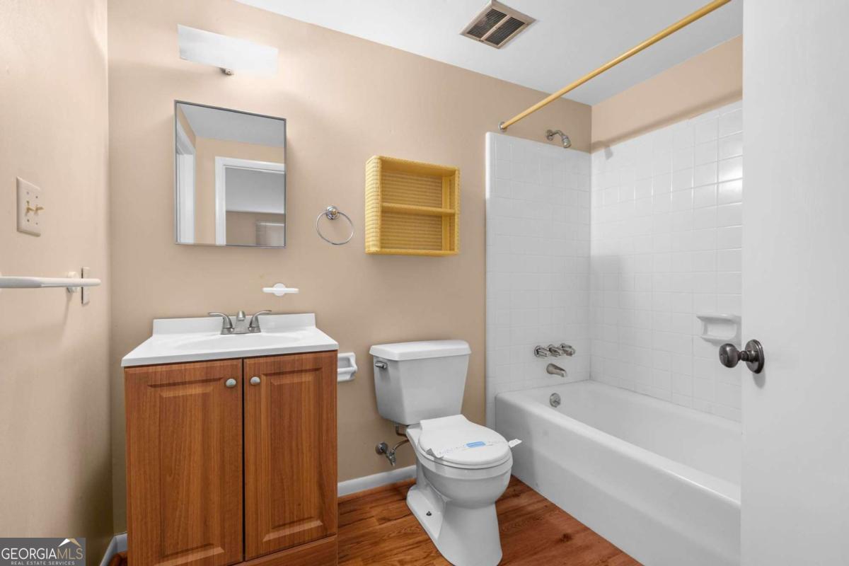 4930 Twin Branches Way Property Photo 14