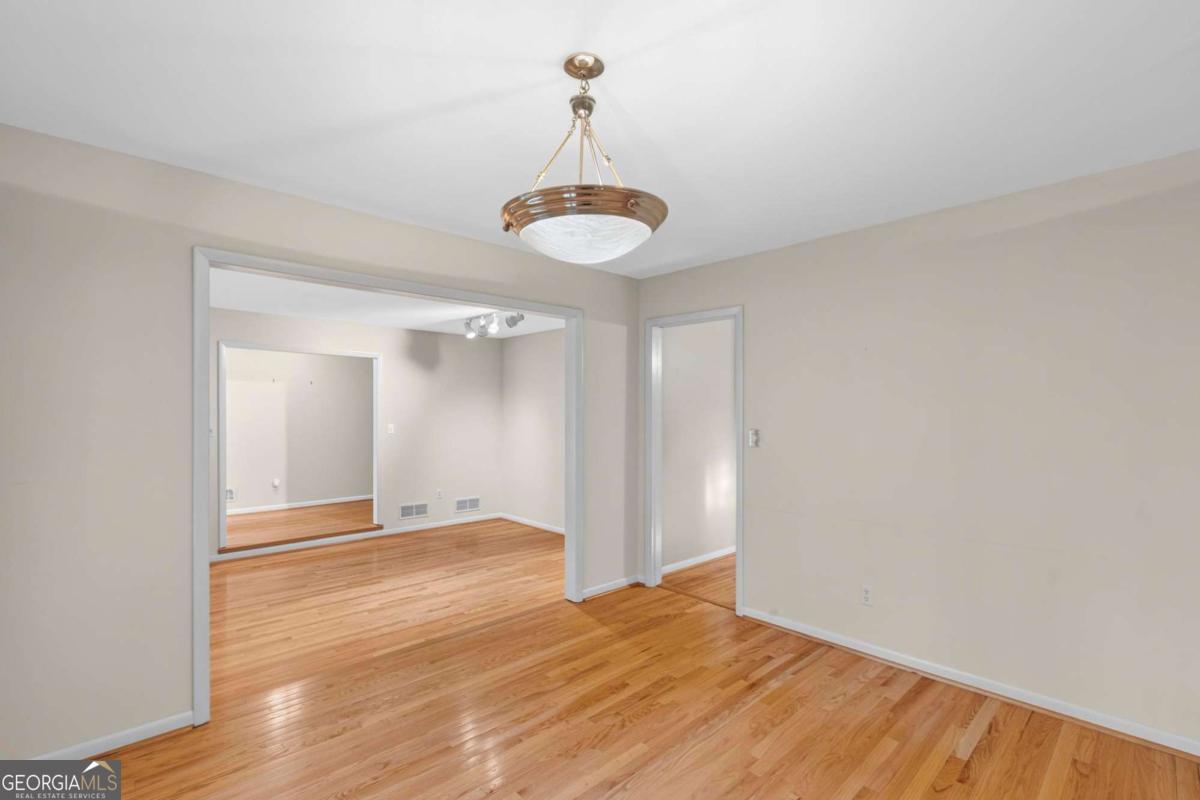 4930 Twin Branches Way Property Photo 39