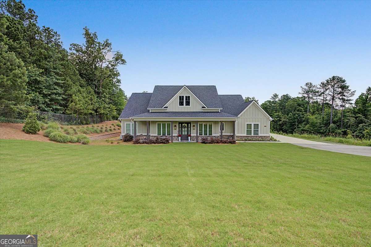 2700 Old Cartersville Road Property Photo 3