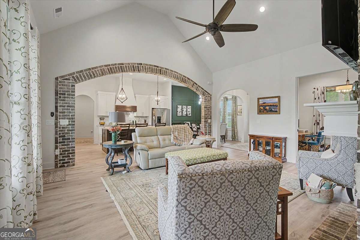 2700 Old Cartersville Road Property Photo 14