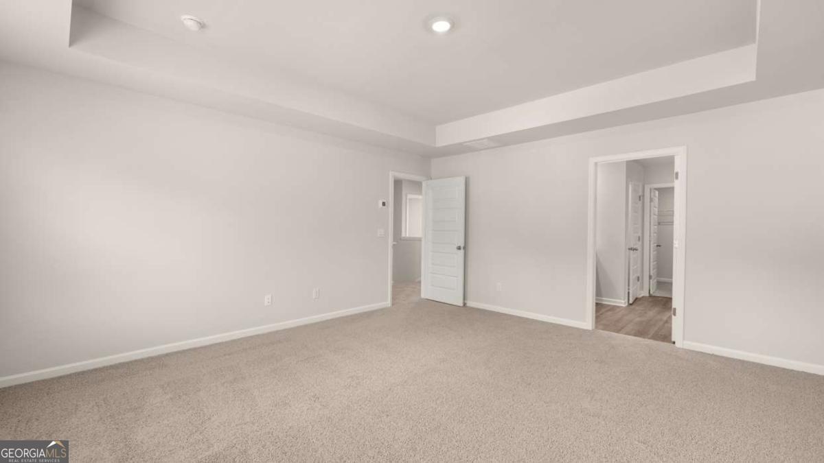 850 Trillium Drive Property Photo 24