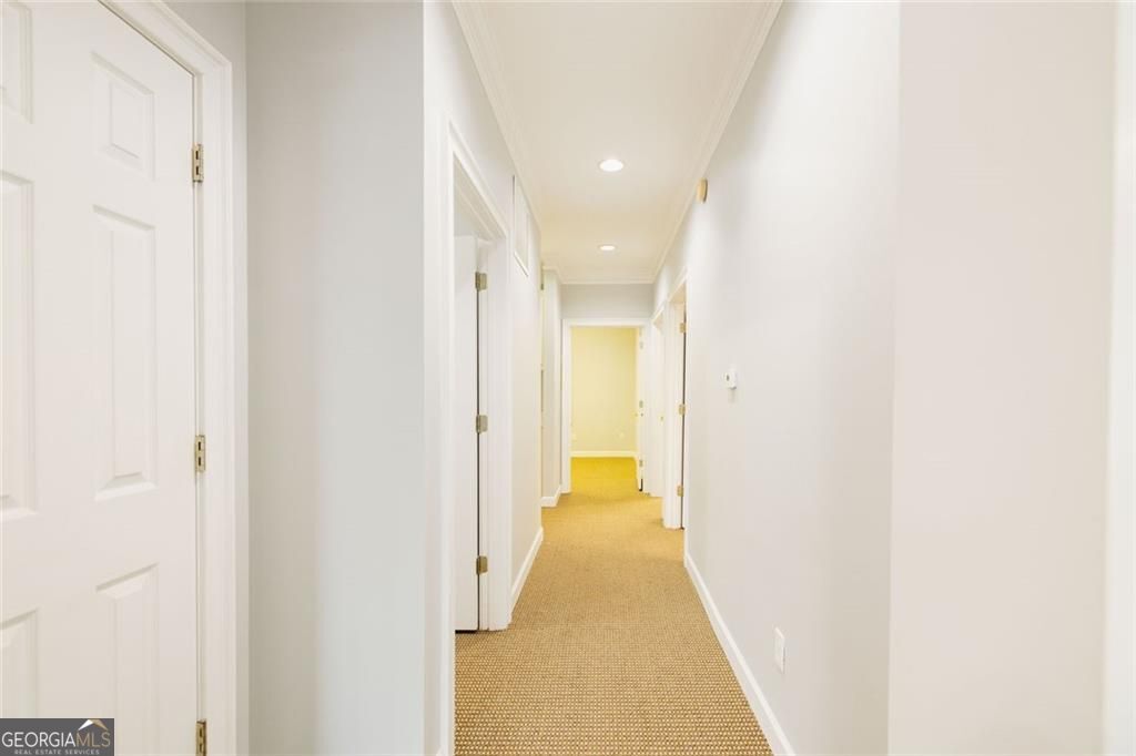 1302 Macy Drive Property Photo 4