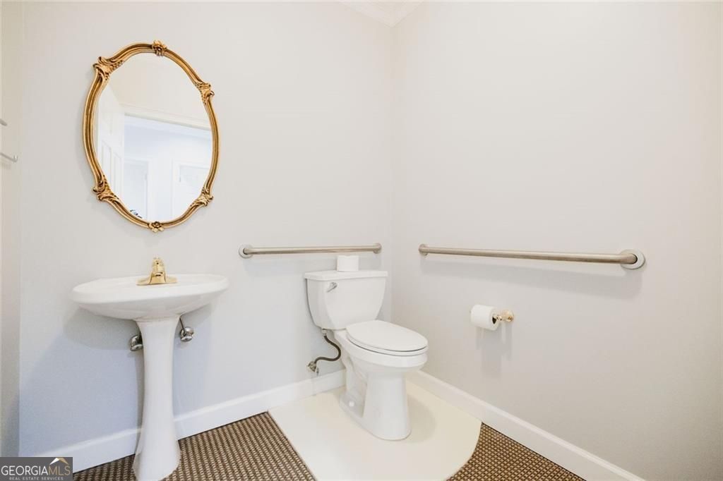 1302 Macy Drive Property Photo 12