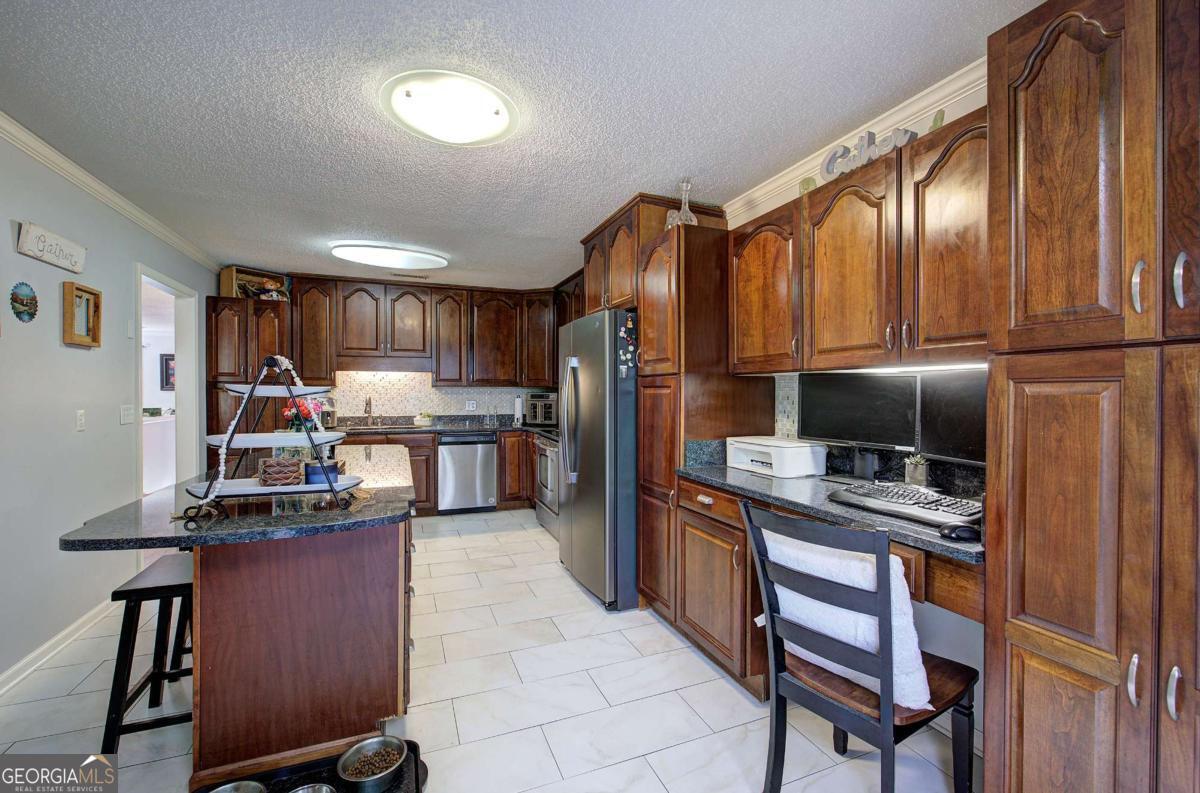 272 Mount Vernon Drive Property Photo 15