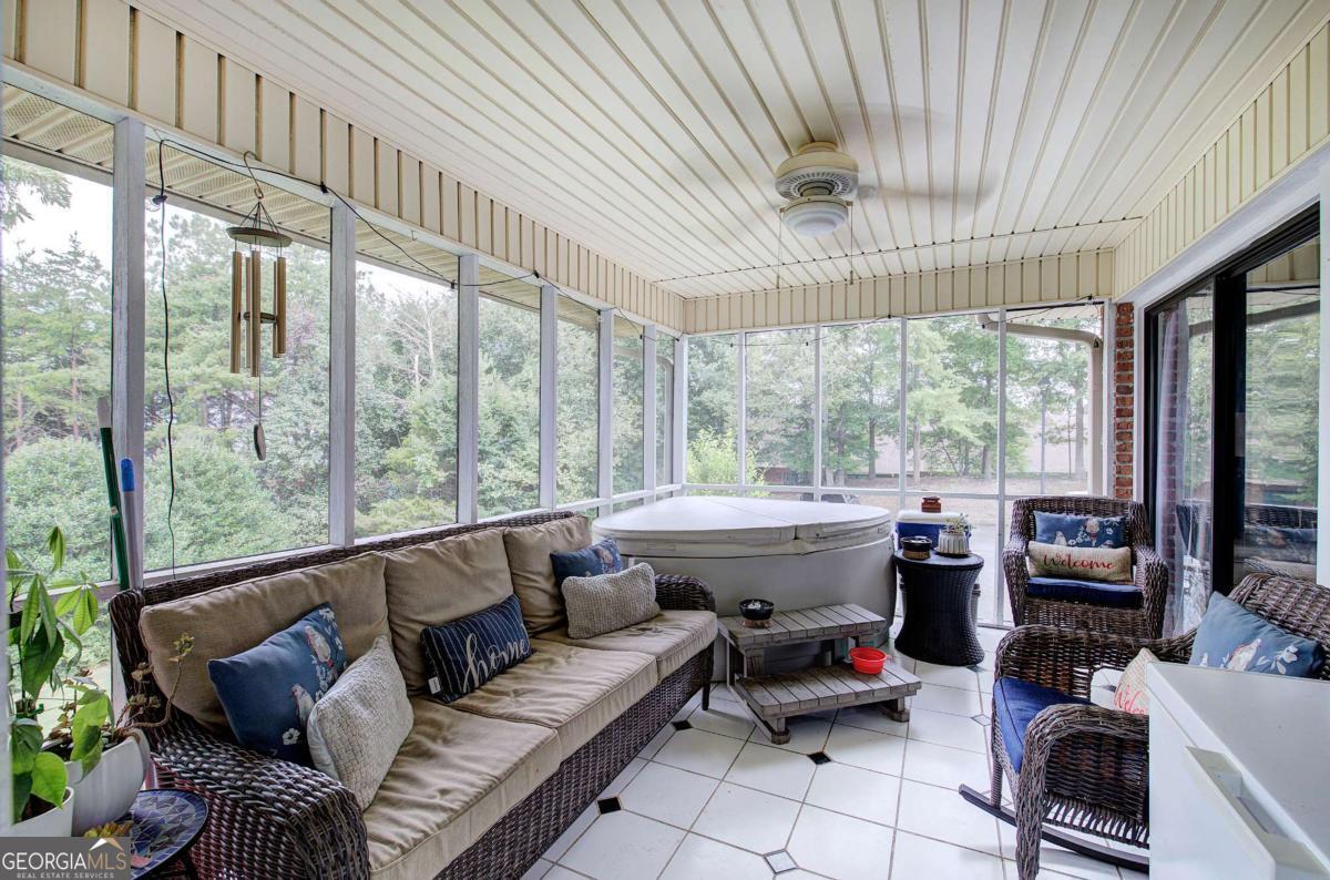 272 Mount Vernon Drive Property Photo 27