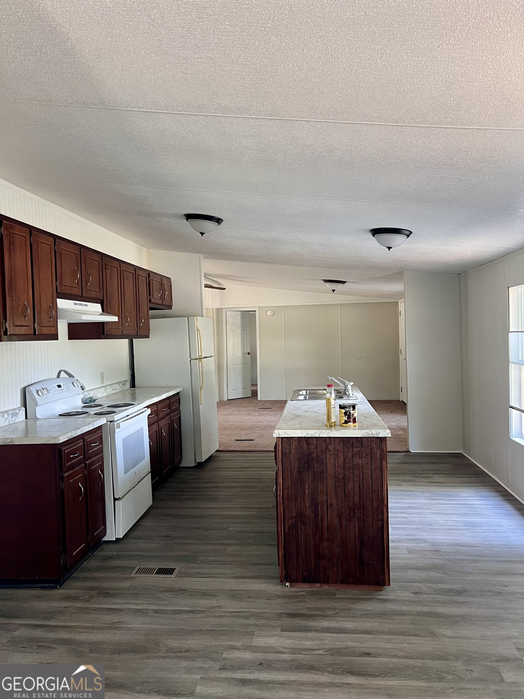 70 Shady Oaks Road Property Photo 8