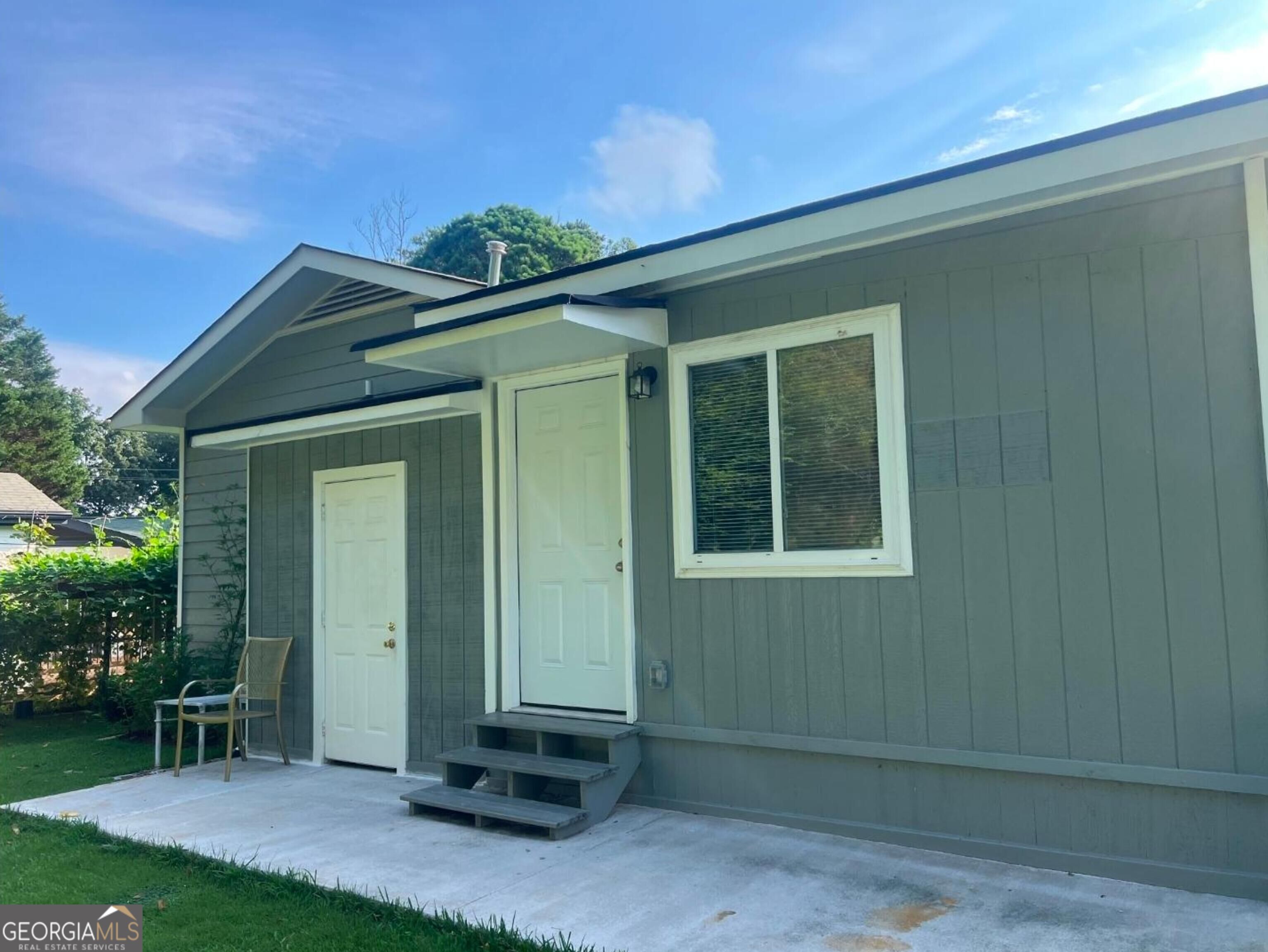 572 Lancelot Drive Property Photo 1