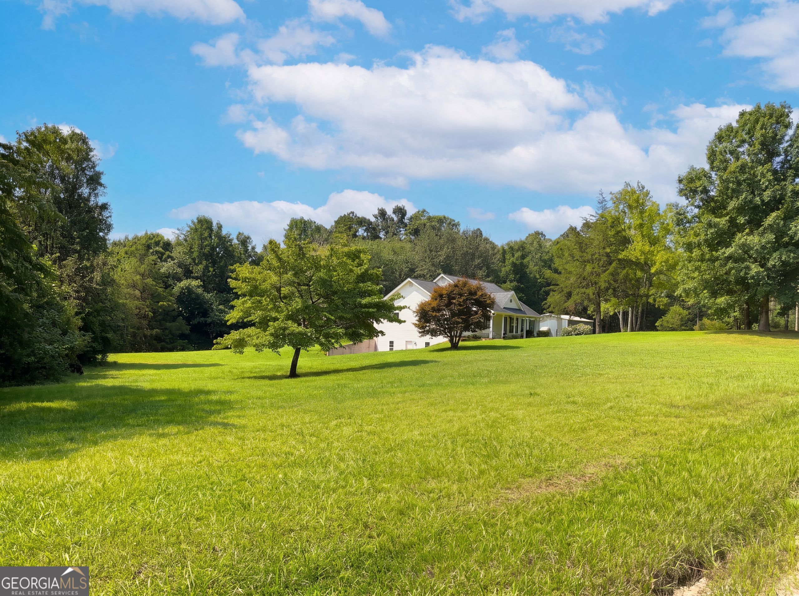 98 Eb Road Property Photo 4