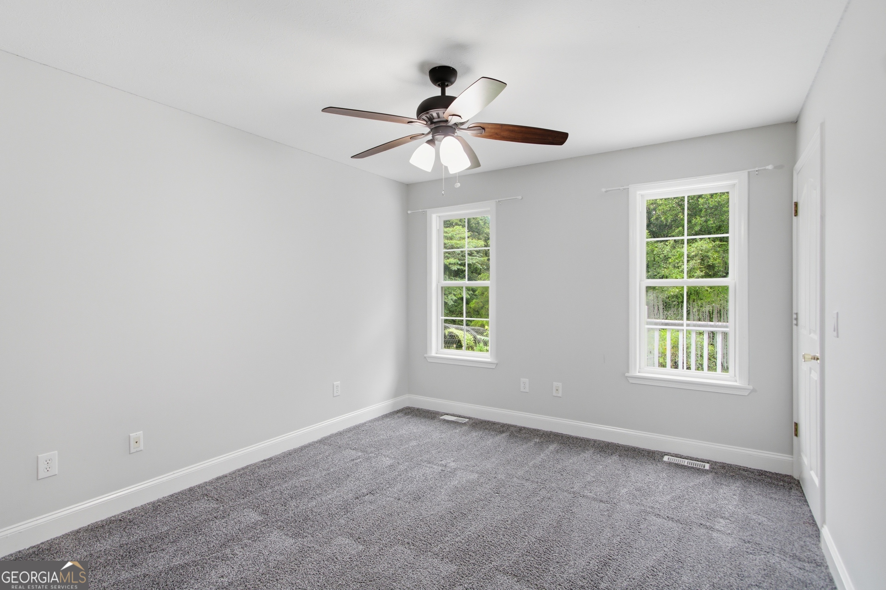 98 Eb Road Property Photo 8