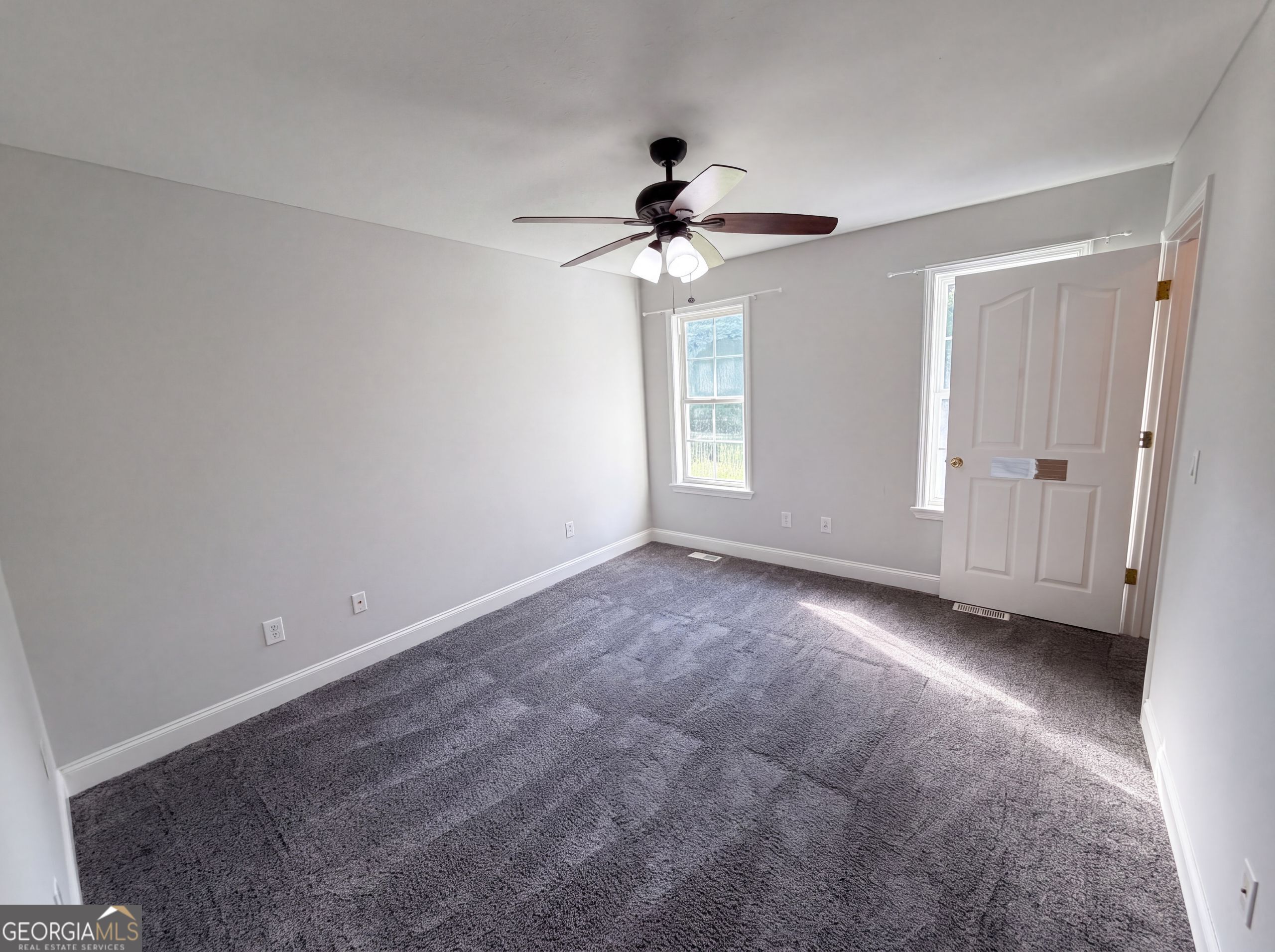 98 Eb Road Property Photo 44