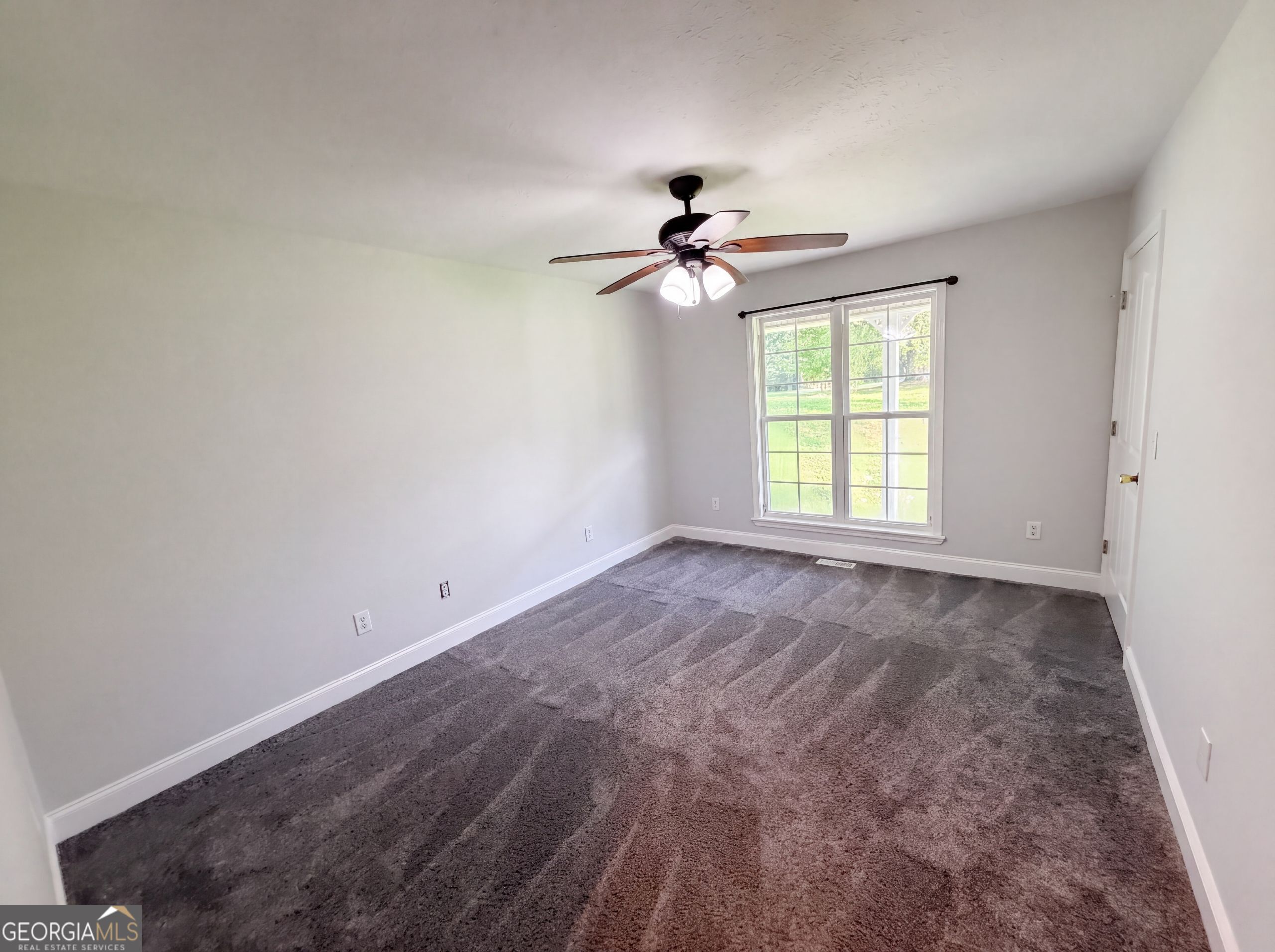 98 Eb Road Property Photo 55