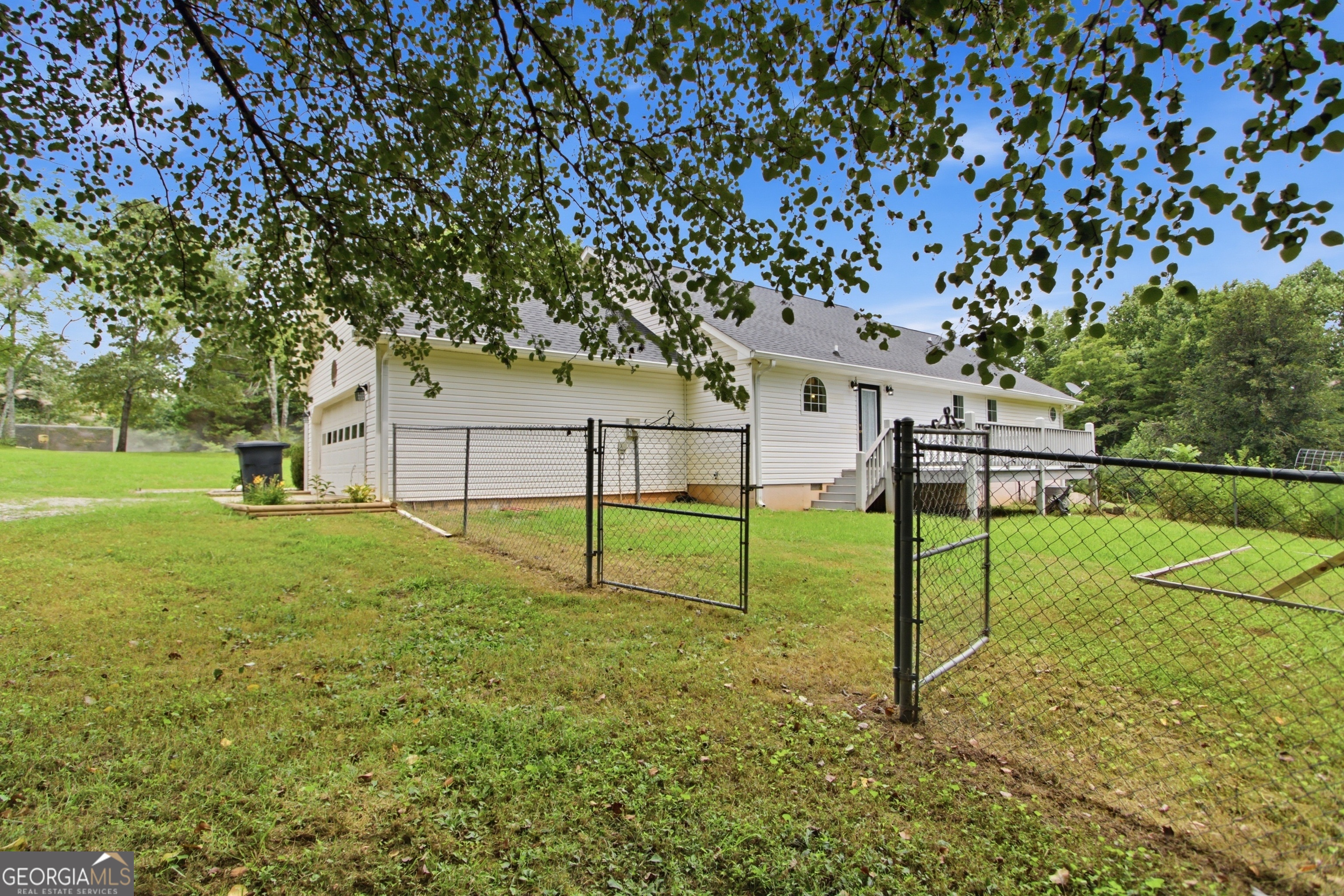 98 Eb Road Property Photo 63