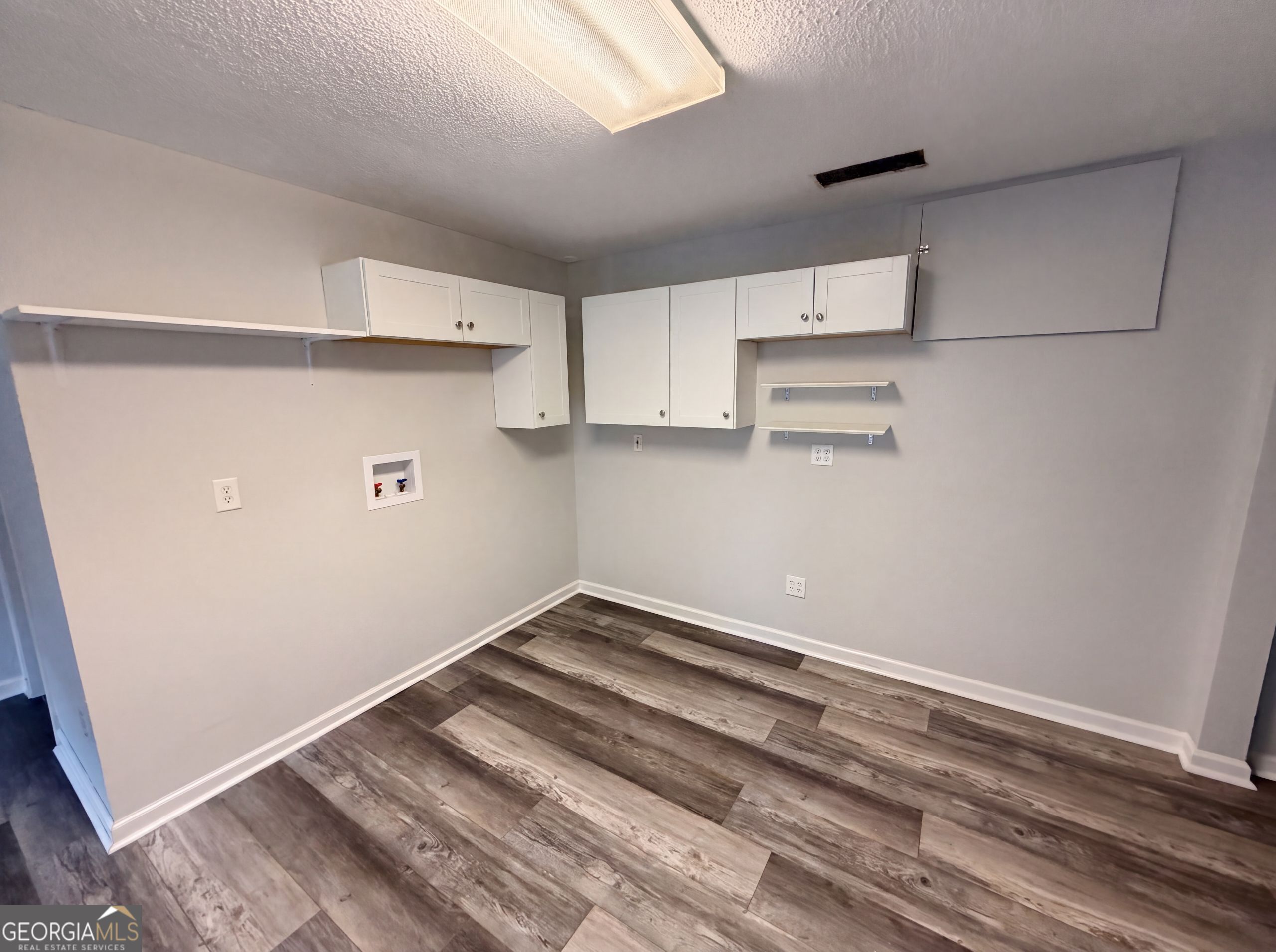 98 Eb Road Property Photo 81