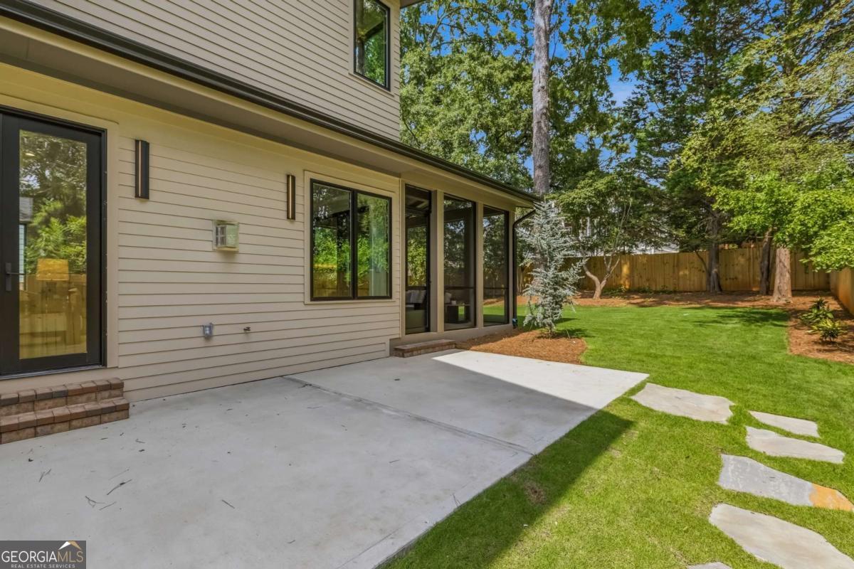246 Garland Avenue Property Photo 46