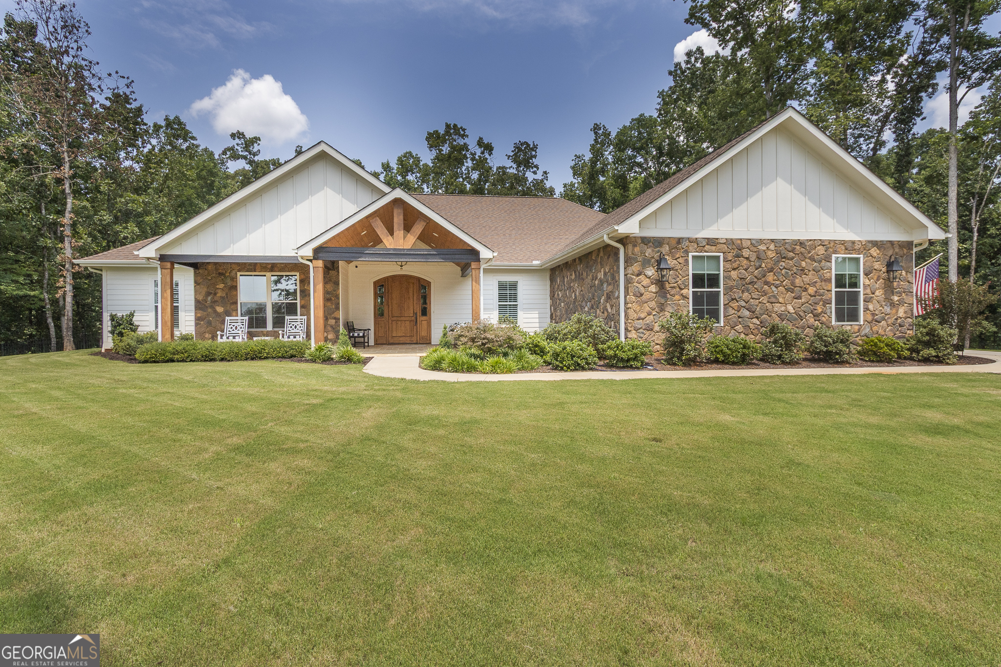 1010 Port Anne Cove Property Photo 1