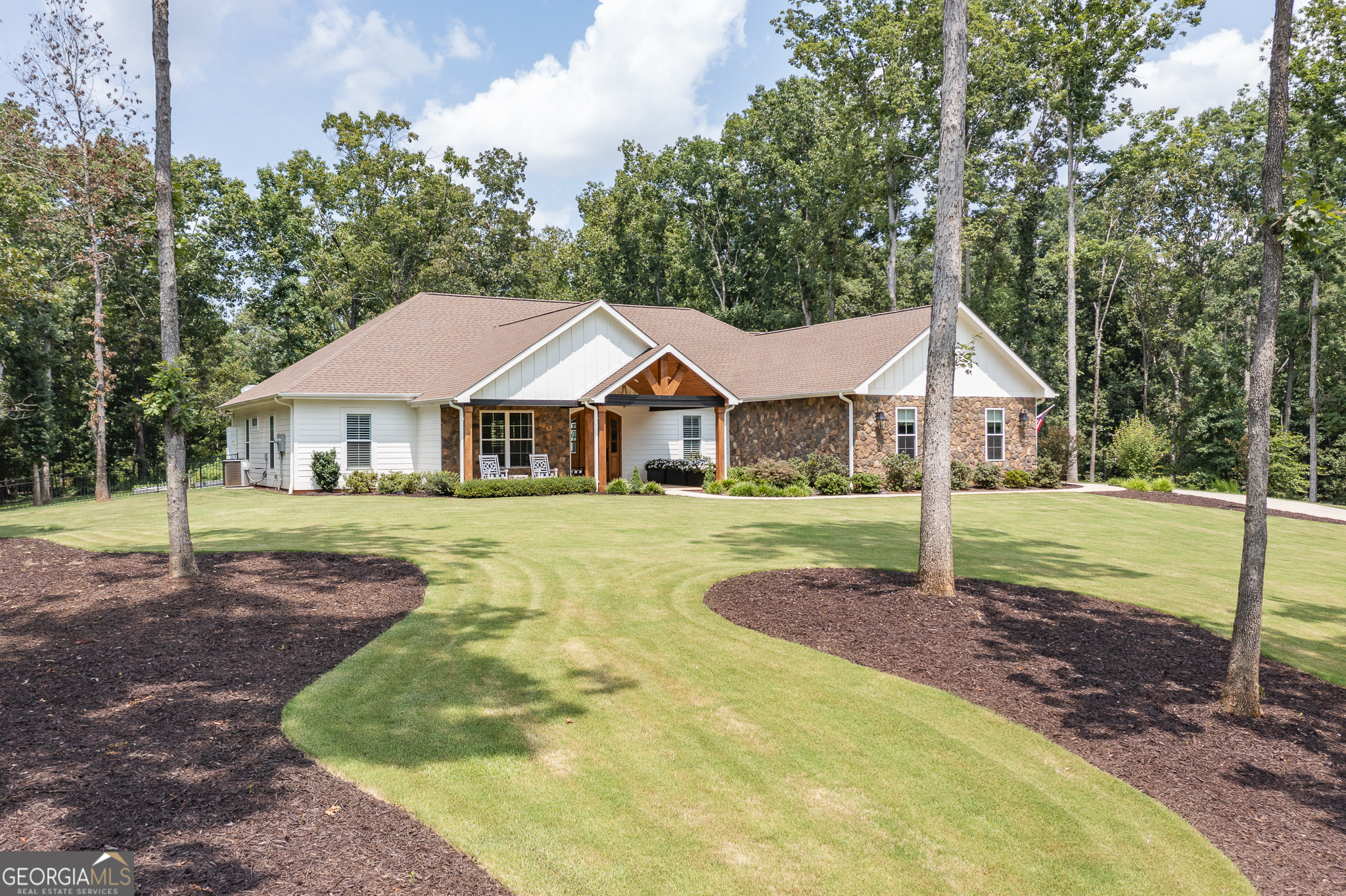 1010 Port Anne Cove Property Photo 3