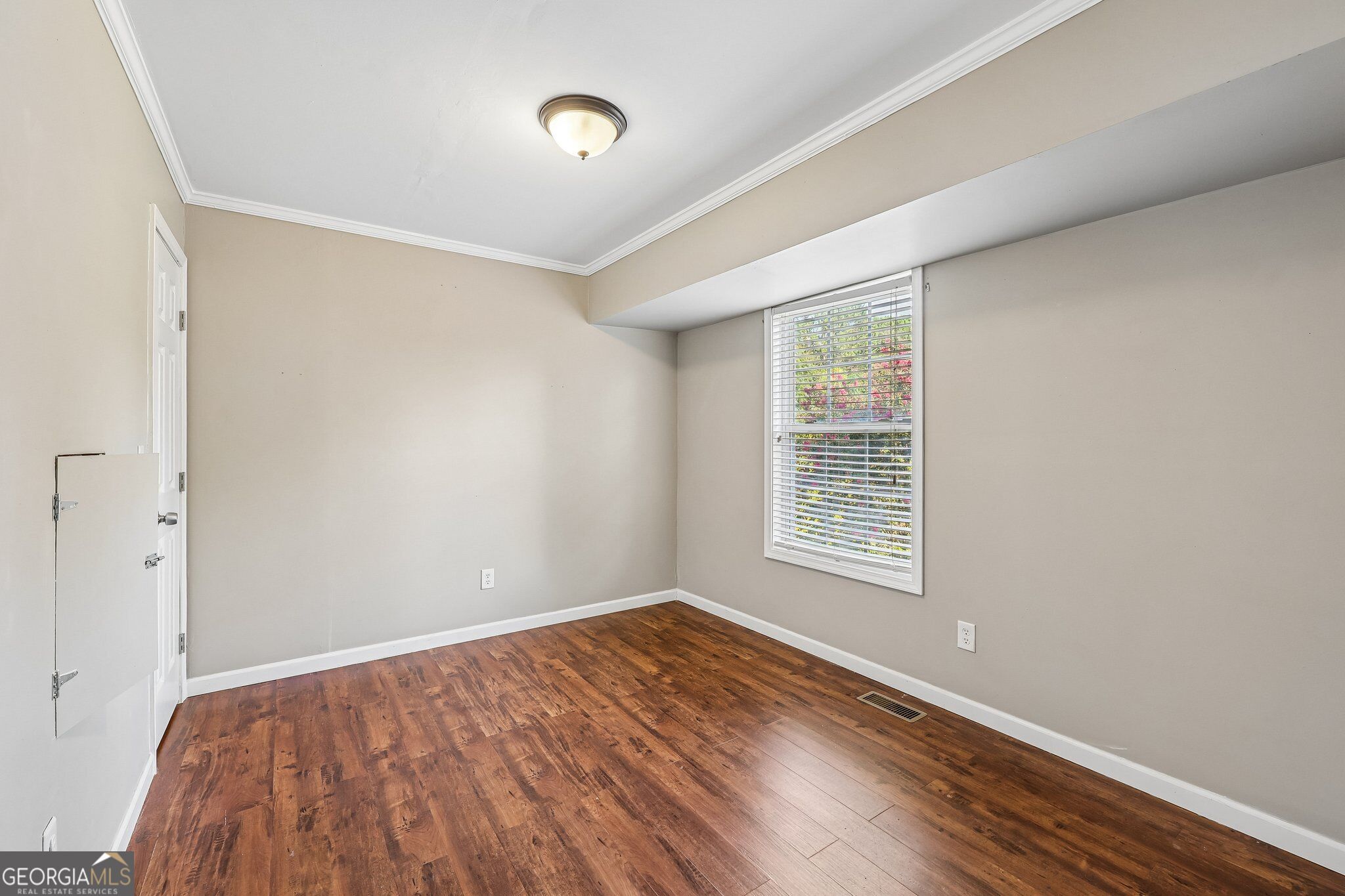 525 San Dra Way Property Photo 33