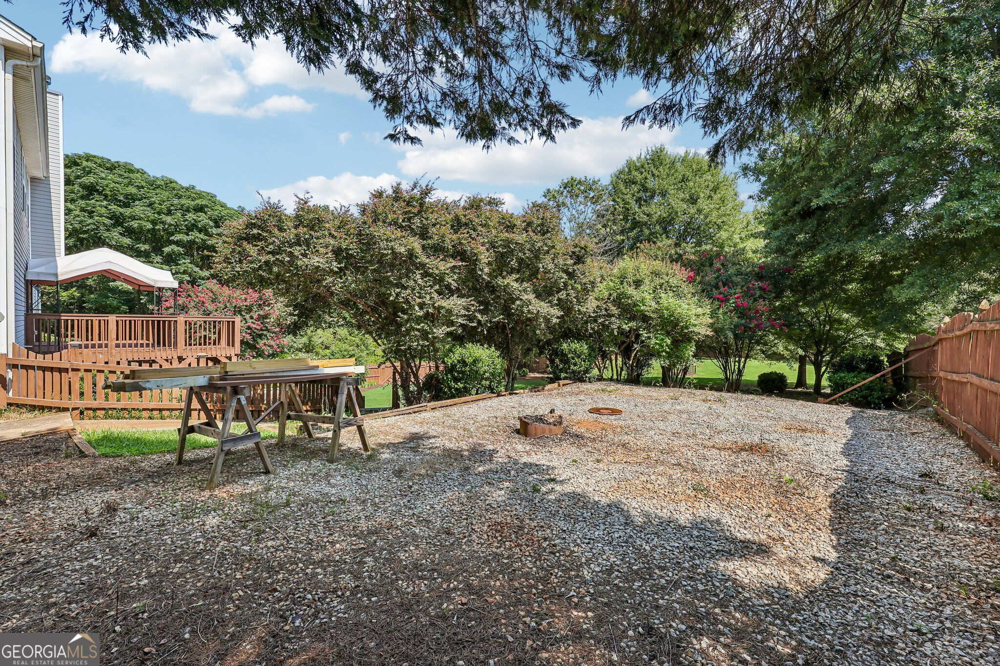 525 San Dra Way Property Photo 44