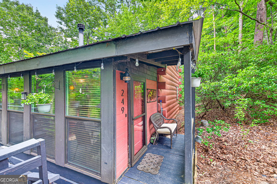 249 Monroe Ridge Road Property Photo 4