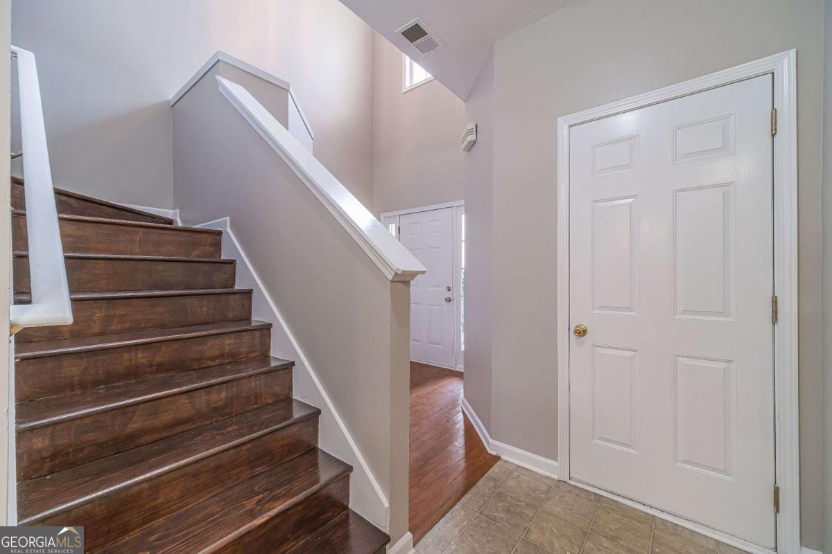 1191 Primrose View Circle Property Photo 8