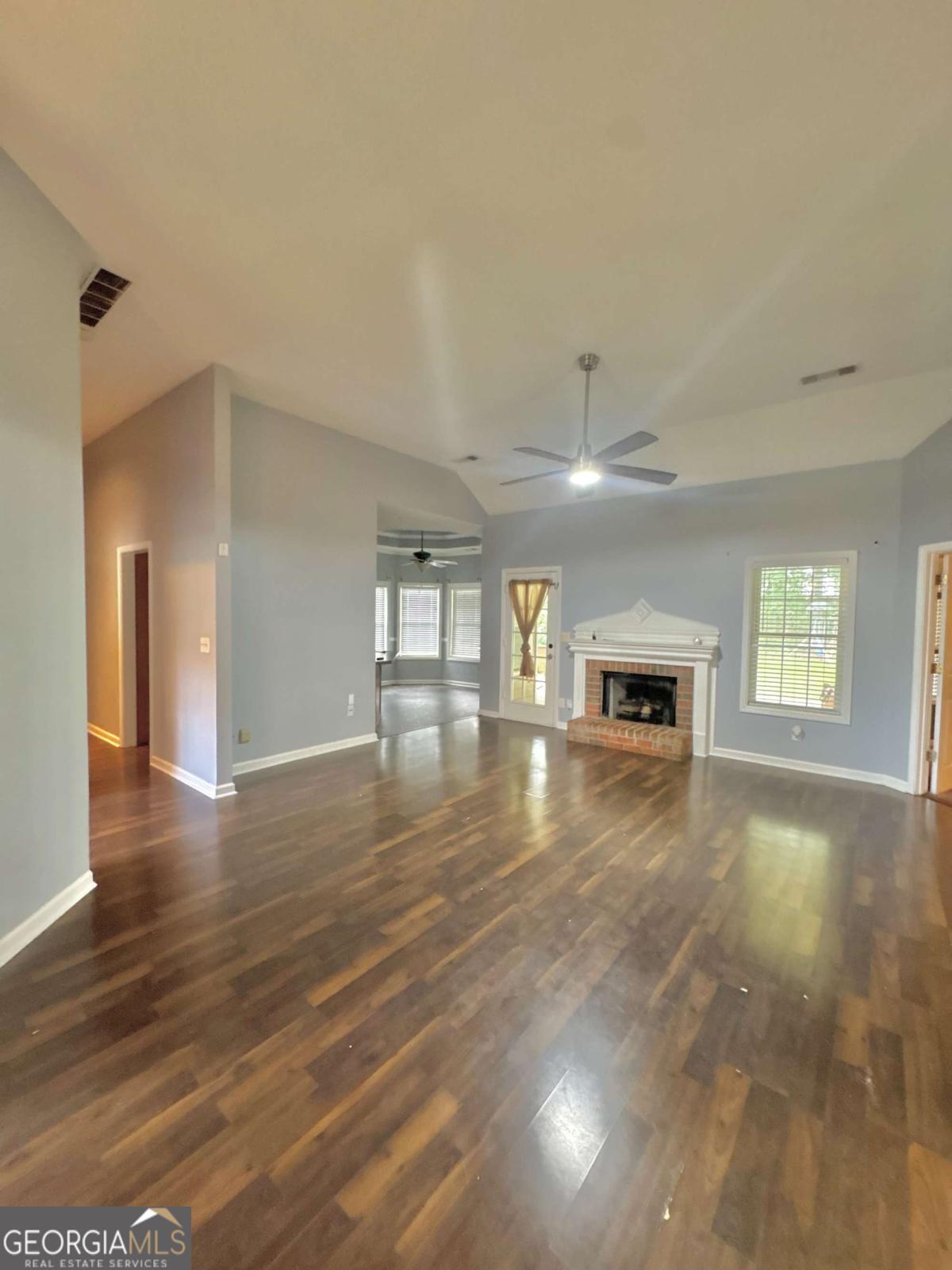 3505 Garden Walk Ln Property Photo 6