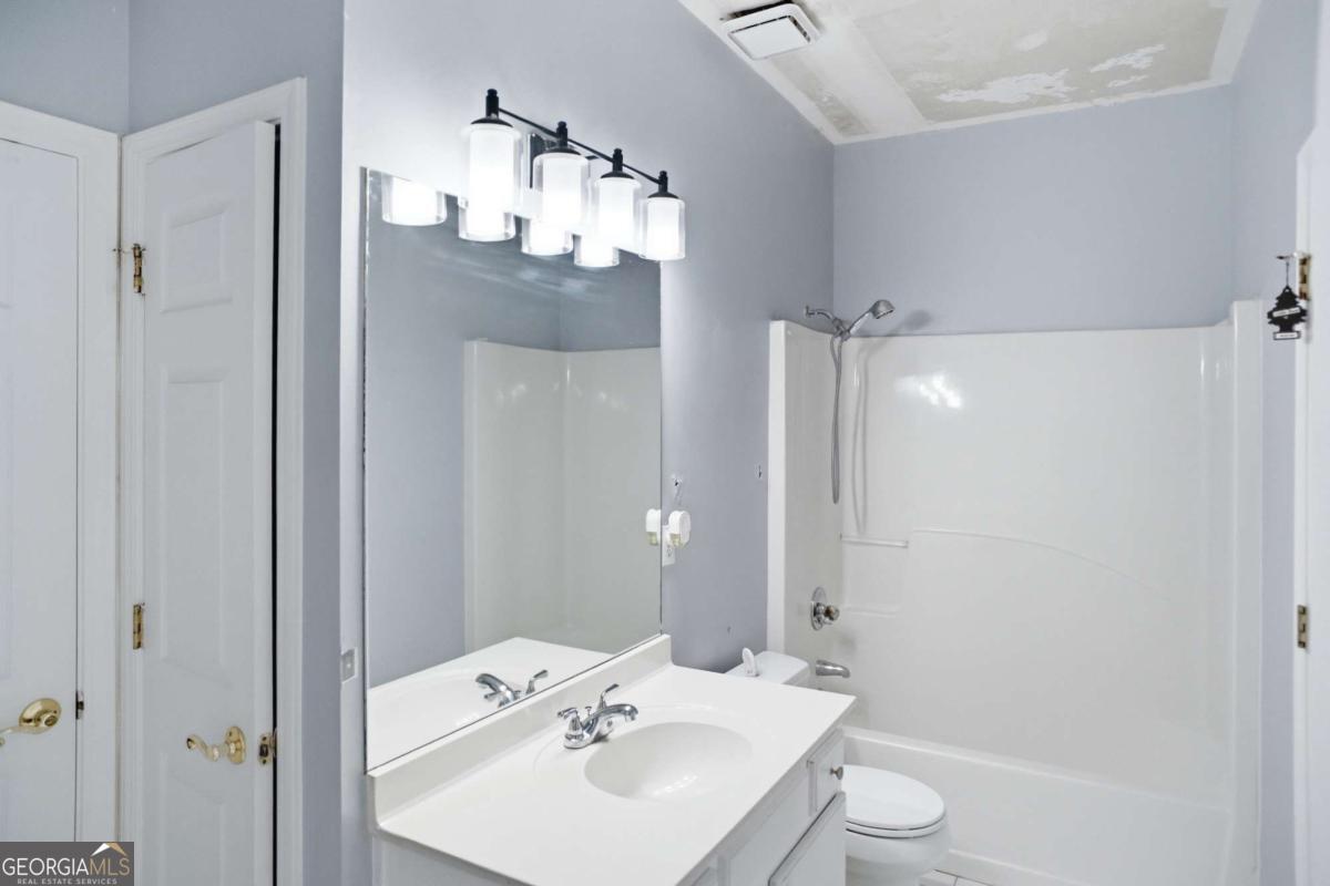 3505 Garden Walk Ln Property Photo 22